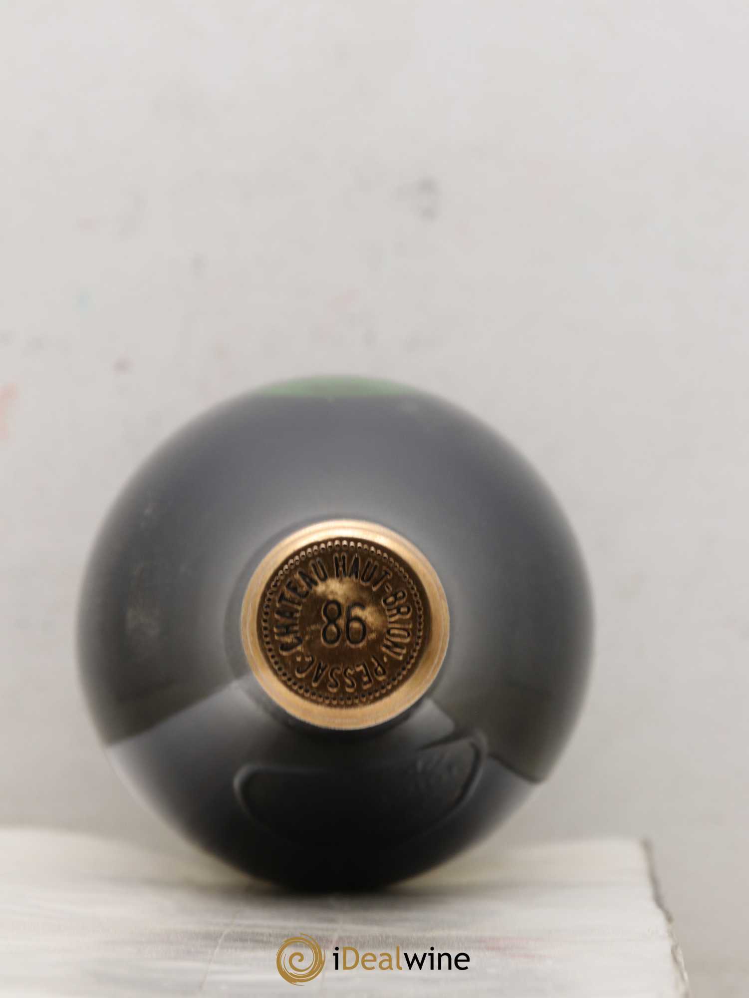 Château Haut Brion 1er Grand Cru Classé 1986 - Lotto di 2 bottiglie - 1