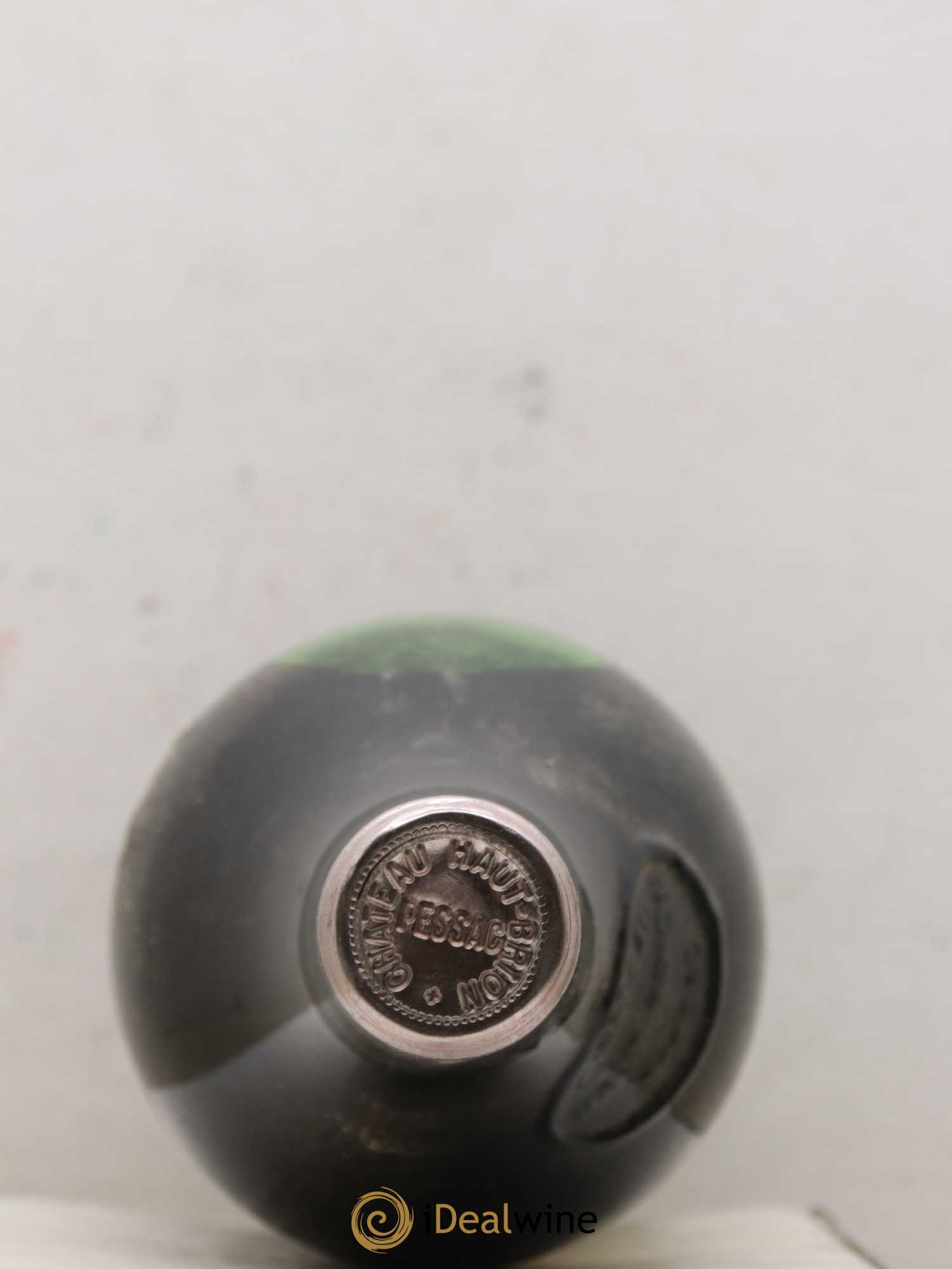 Château Haut Brion 1er Grand Cru Classé 1966 - Lot de 2 bouteilles - 1