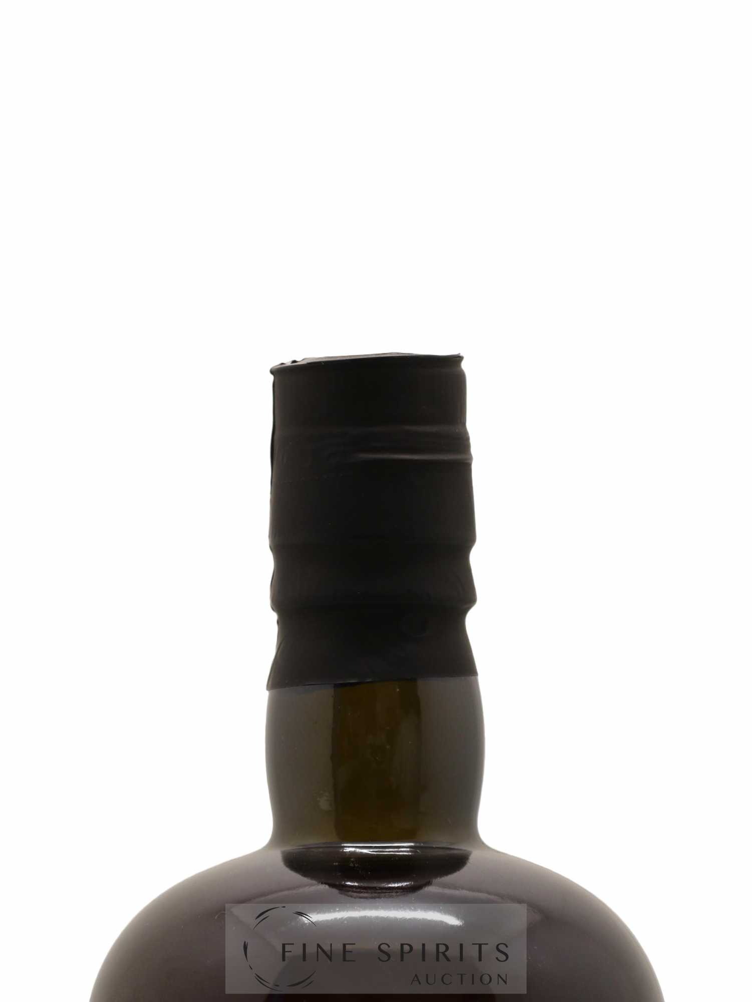 Basseterre 1997 Velier bottled 2008 - Lot de 1 bouteille - 2