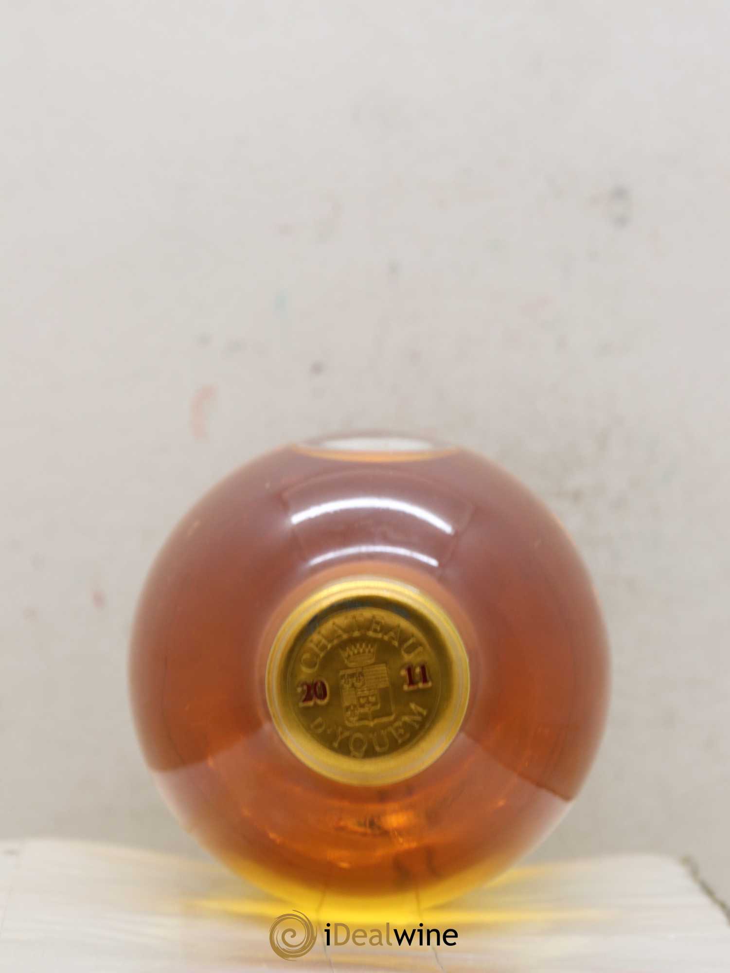 Château d' Yquem 1er Cru Classé Supérieur 2011 - Lotto di 2 bottiglie - 2