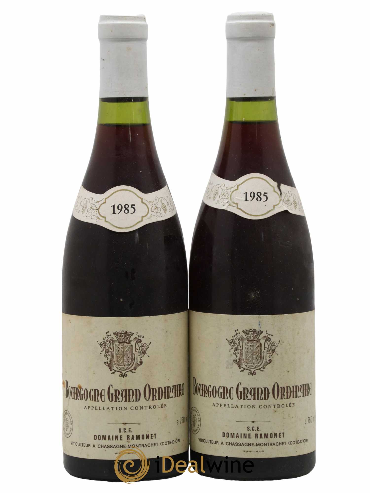 Bourgogne Pinot Noir Ramonet (Domaine) Grand Ordinaire 1985 - Lot de 2 bouteilles - 0