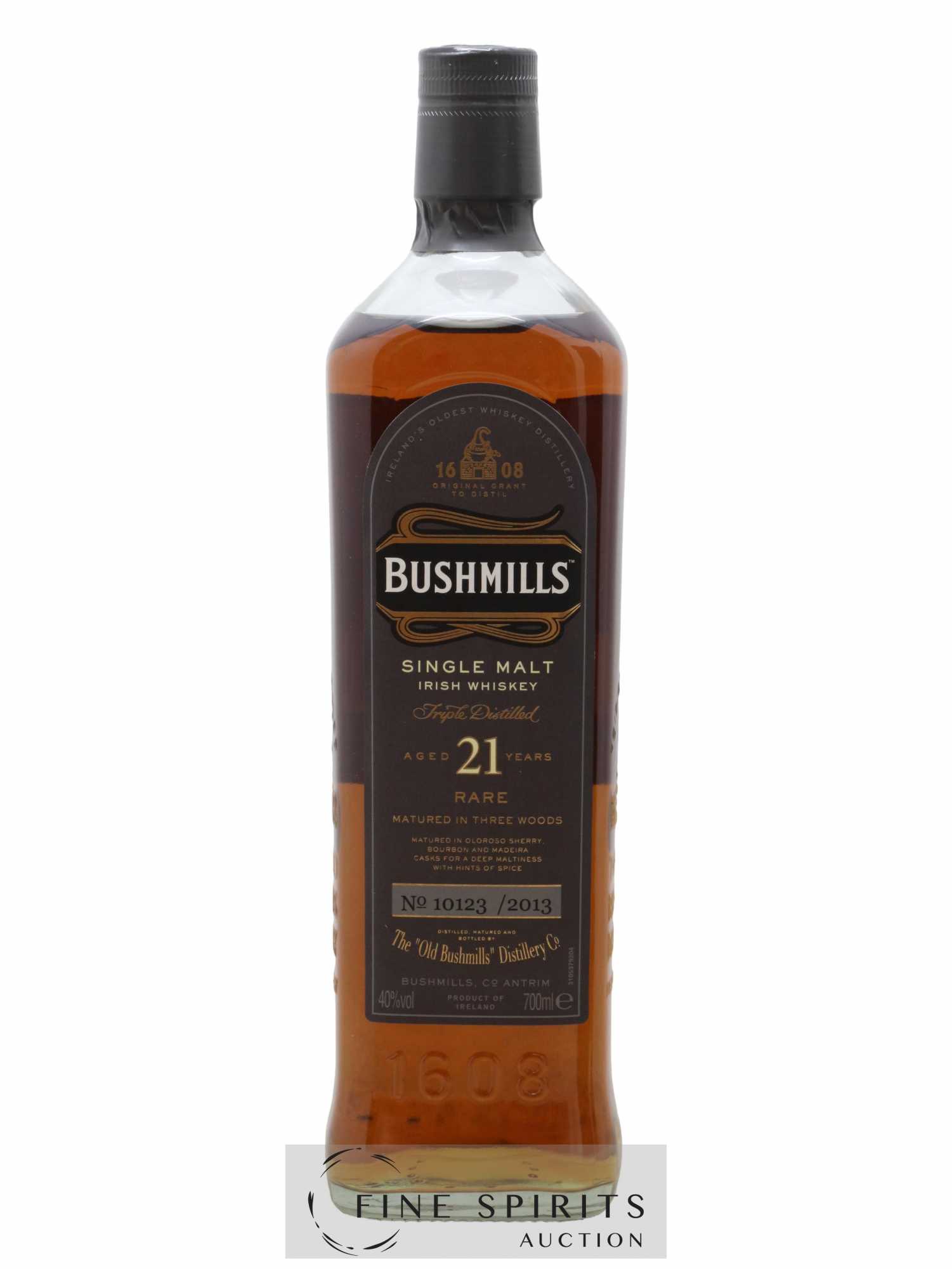 Bushmills 21 years Of. Rare Three Woods Matured - Lot de 1 bouteille - 1