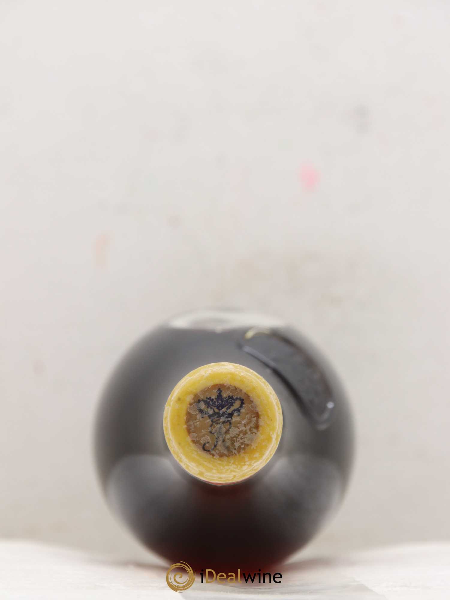 Tokaji Aszu Essencia Royal Tokaji The Royal Tokaji Wine Company 2003 - Posten von 3 Demi-Flaschen - 2