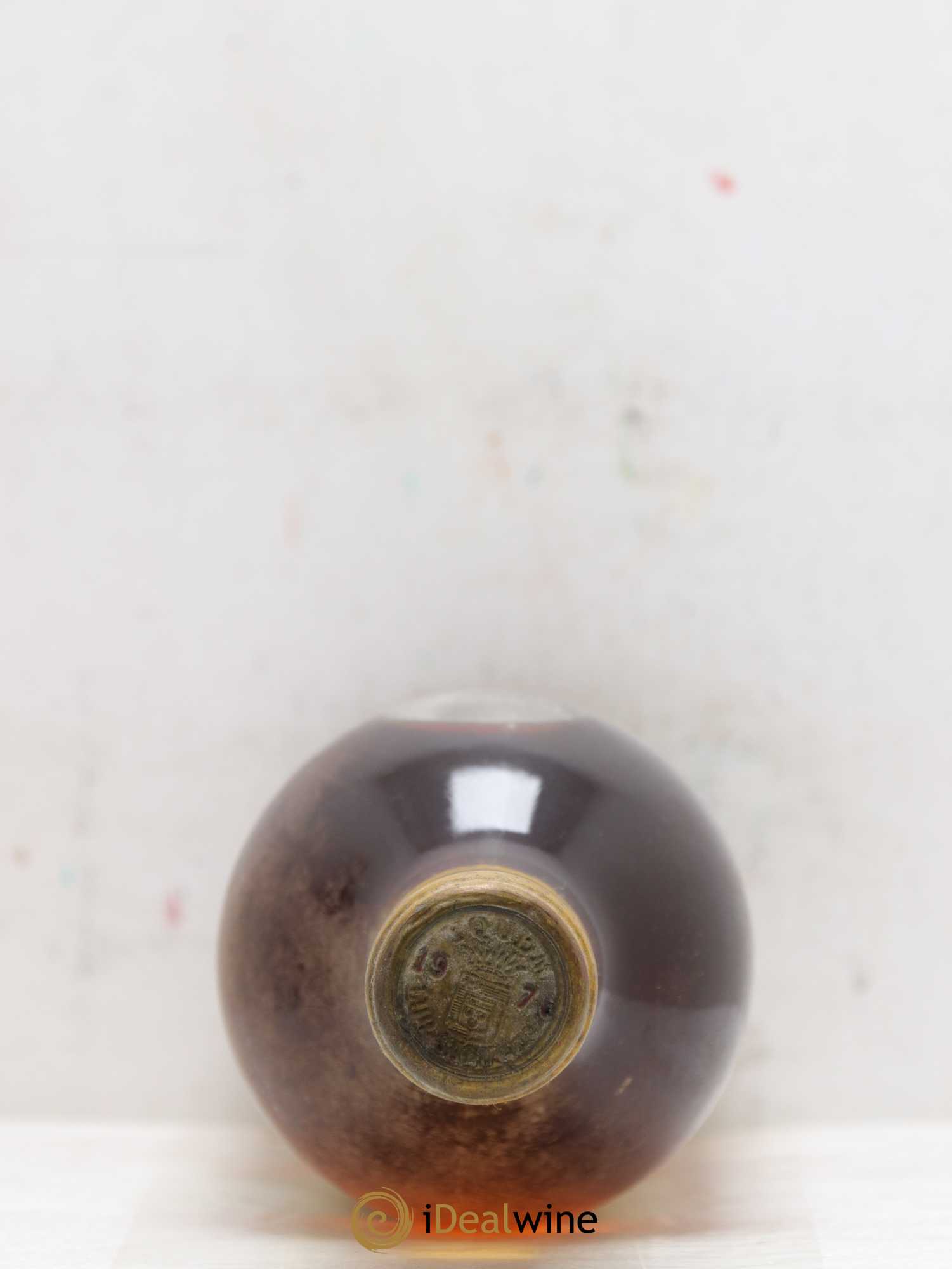 Château d' Yquem 1er Cru Classé Supérieur 1976 - Lotto di 2 bottiglie - 1