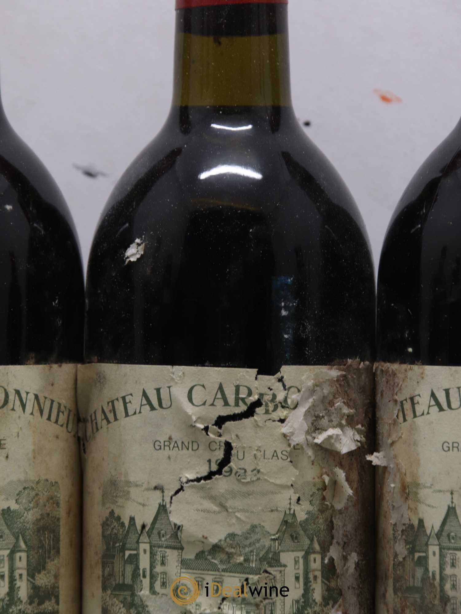 Buy Château Carbonnieux Cru Classé de Graves 1982 (lot: B2281591-6029)
