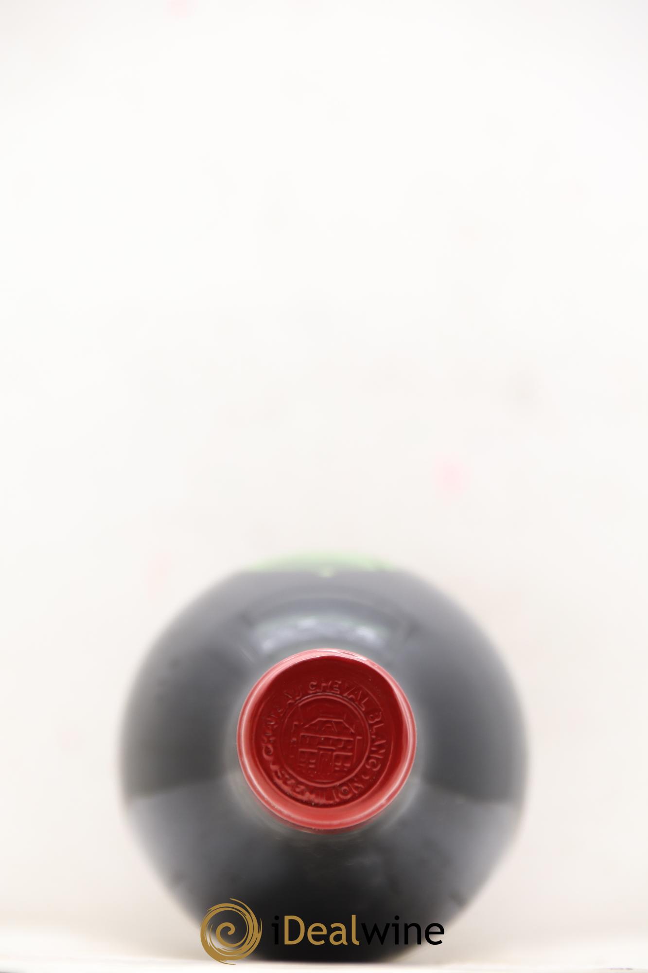 Château Cheval Blanc 1er Grand Cru Classé A  1981 - Lot de 2 bouteilles - 1