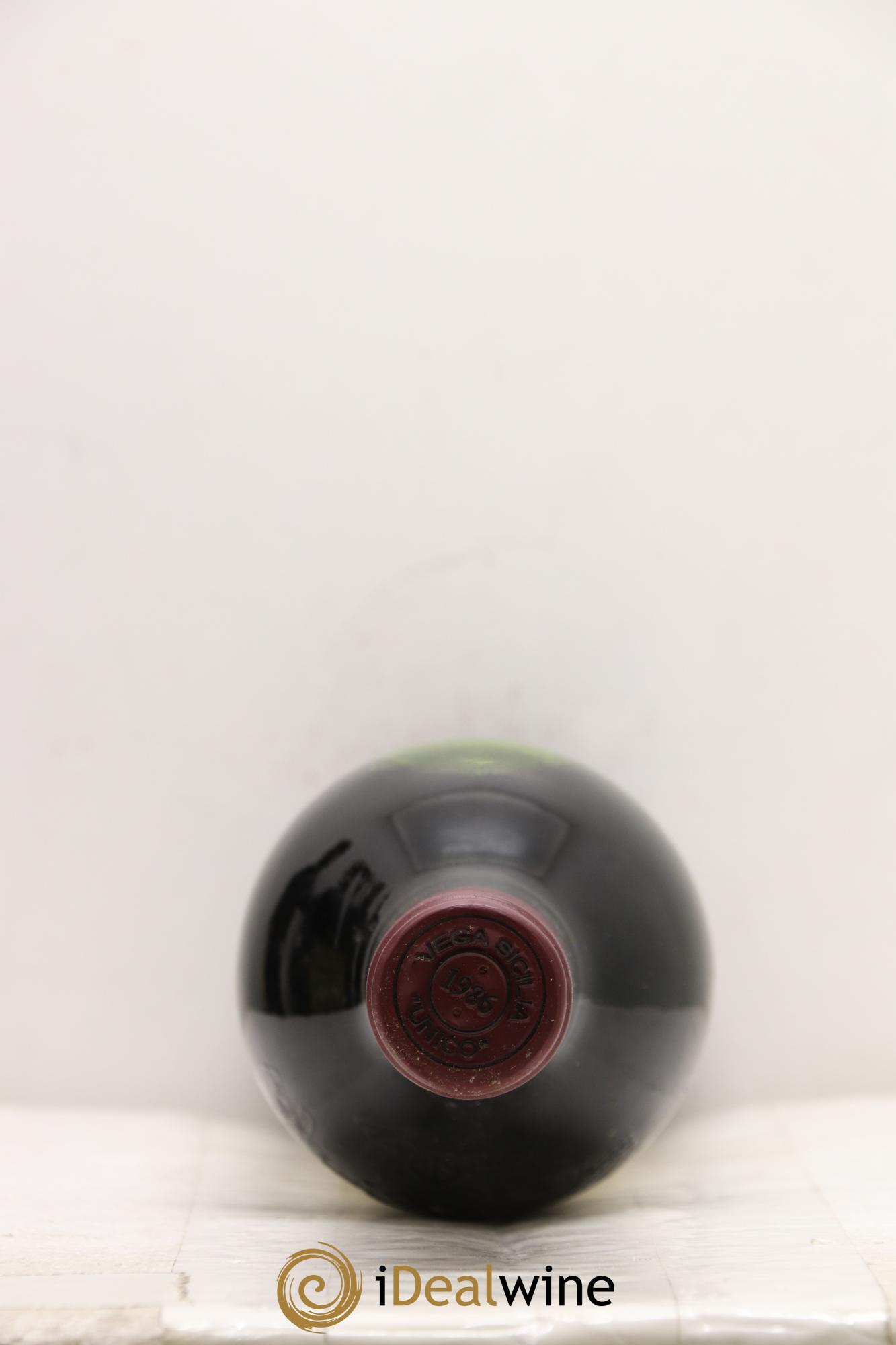 Ribera Del Duero DO Vega Sicilia Unico Famille Alvarez 1986 - Lot de 3 bouteilles - 2