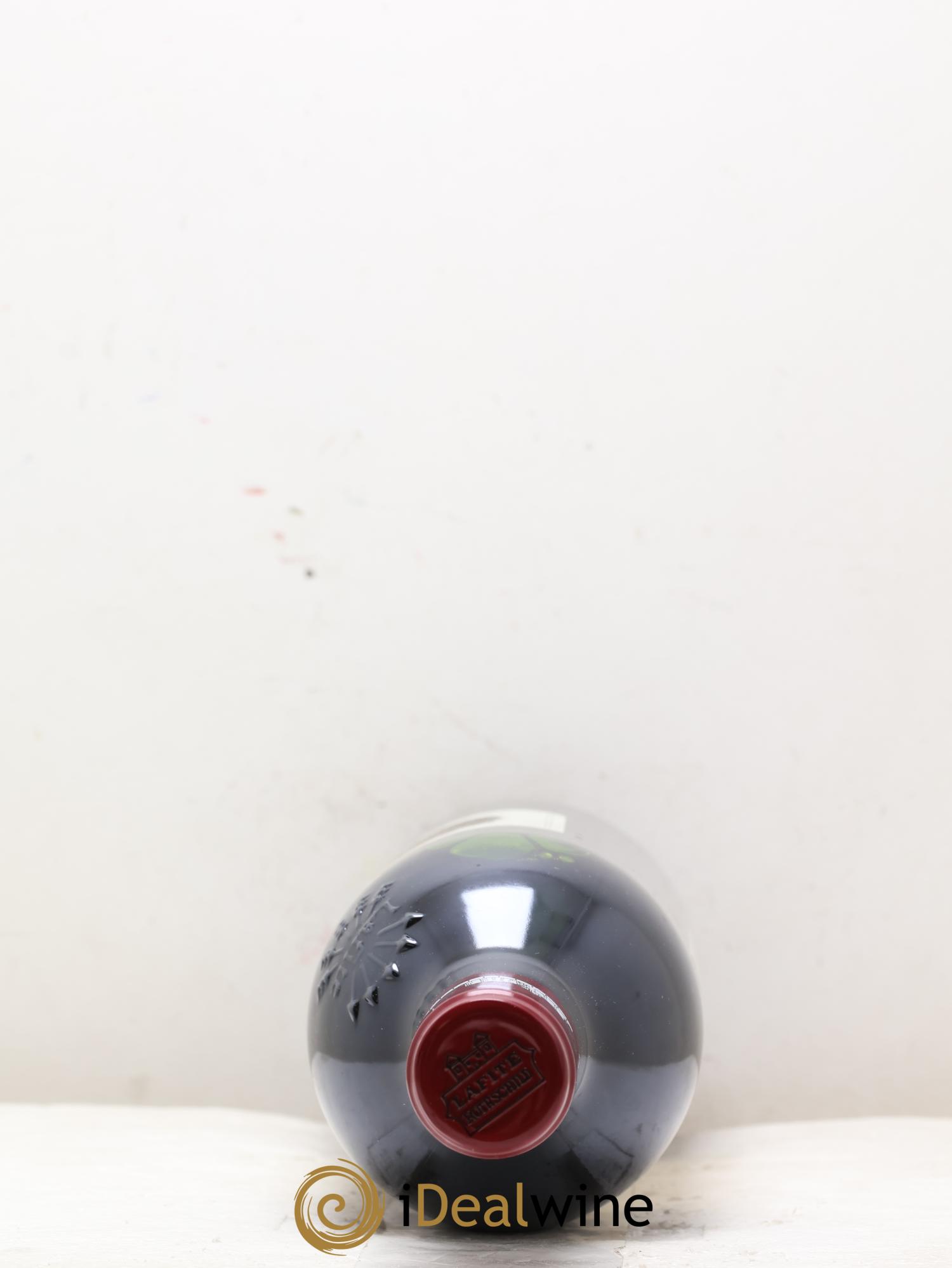 Château Lafite Rothschild 1er Grand Cru Classé 2004 - Posten von 3 Flaschen - 2