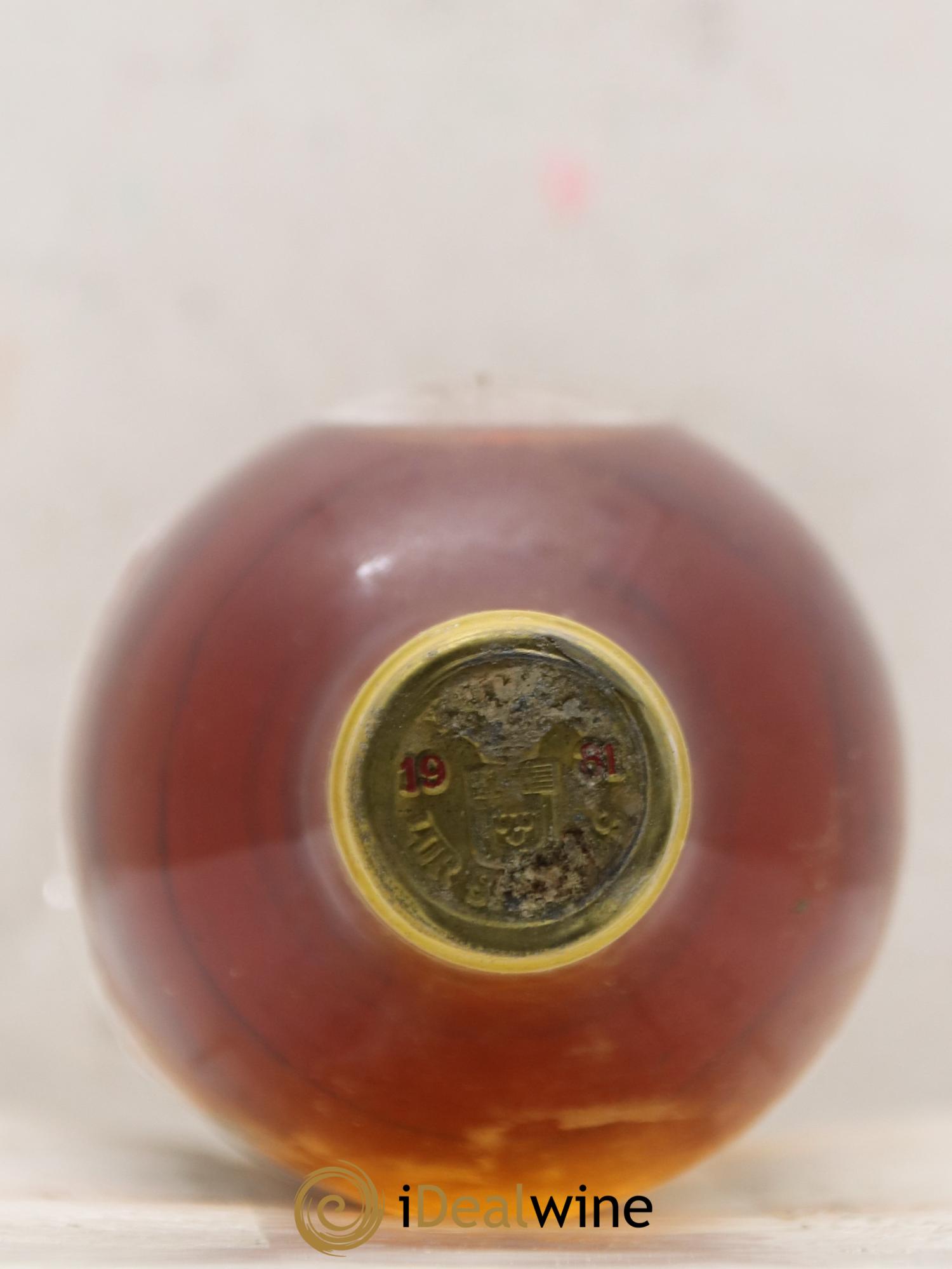 Château d' Yquem 1er Cru Classé Supérieur 1981 - Lotto di 1 bottiglia - 1