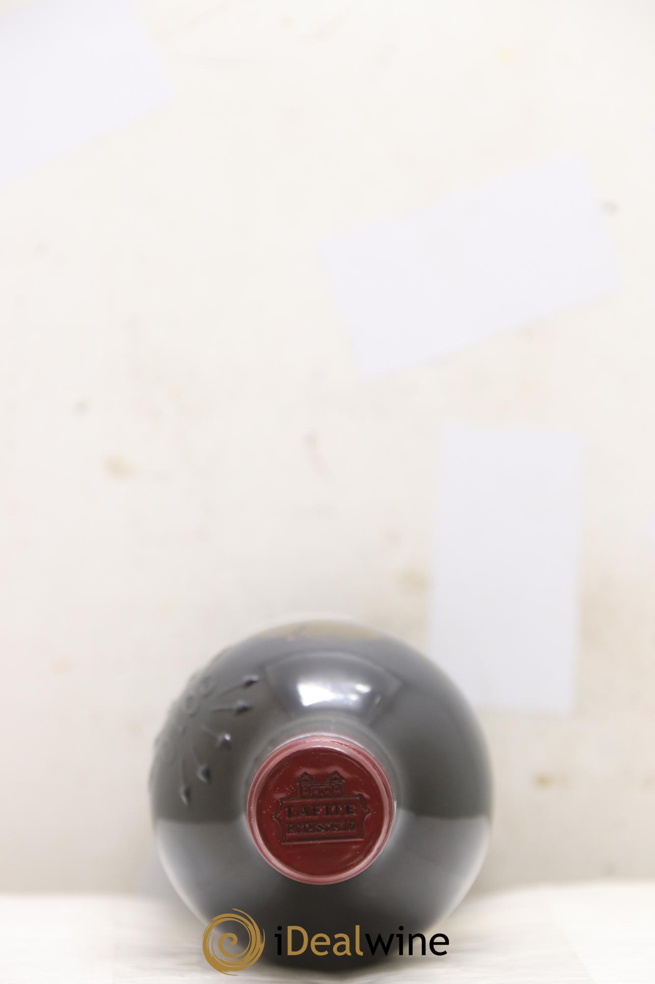 Château Lafite Rothschild 1er Grand Cru Classé 2010 - Lotto di 3 bottiglie - 2