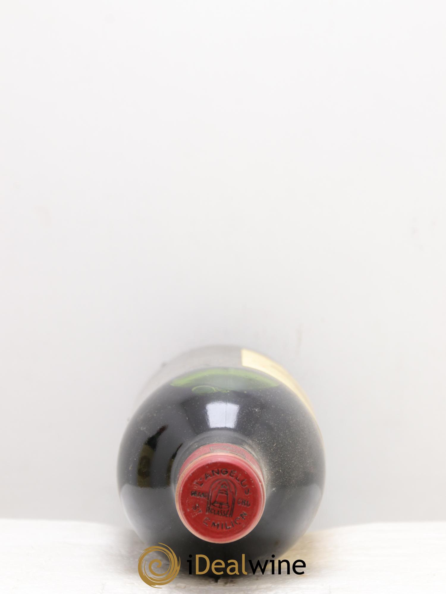 Château Angélus 1er Grand Cru Classé A 1979 - Lot of 2 bottles - 1