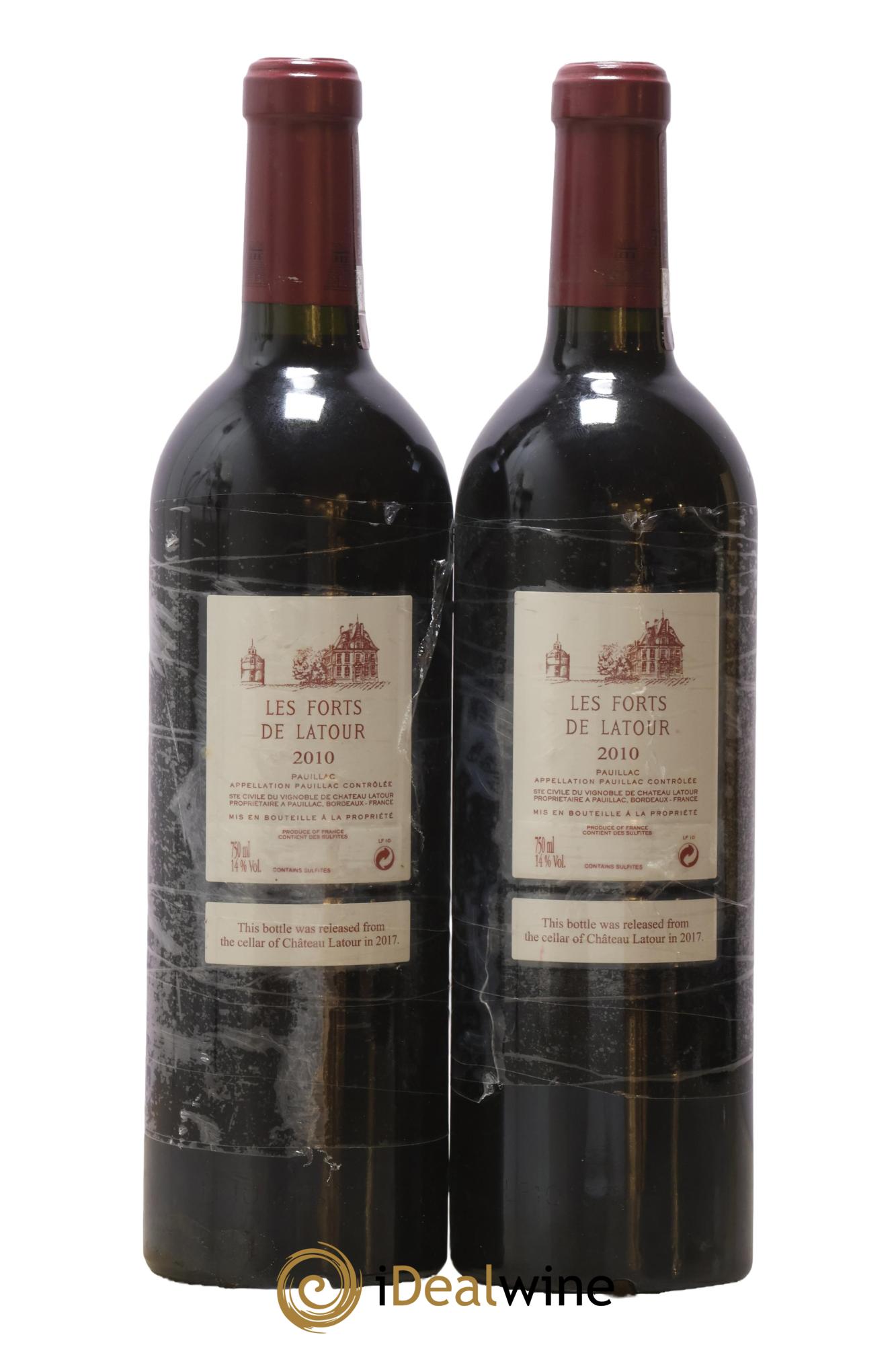 Les Forts de Latour Second Vin 2010 - Lot of 2 bottles - 1