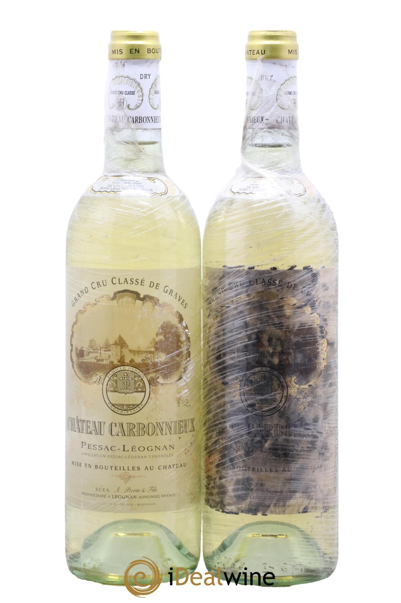 Château Carbonnieux Cru Classé de Graves 2010 - Lotto di 2 bottiglie - 0