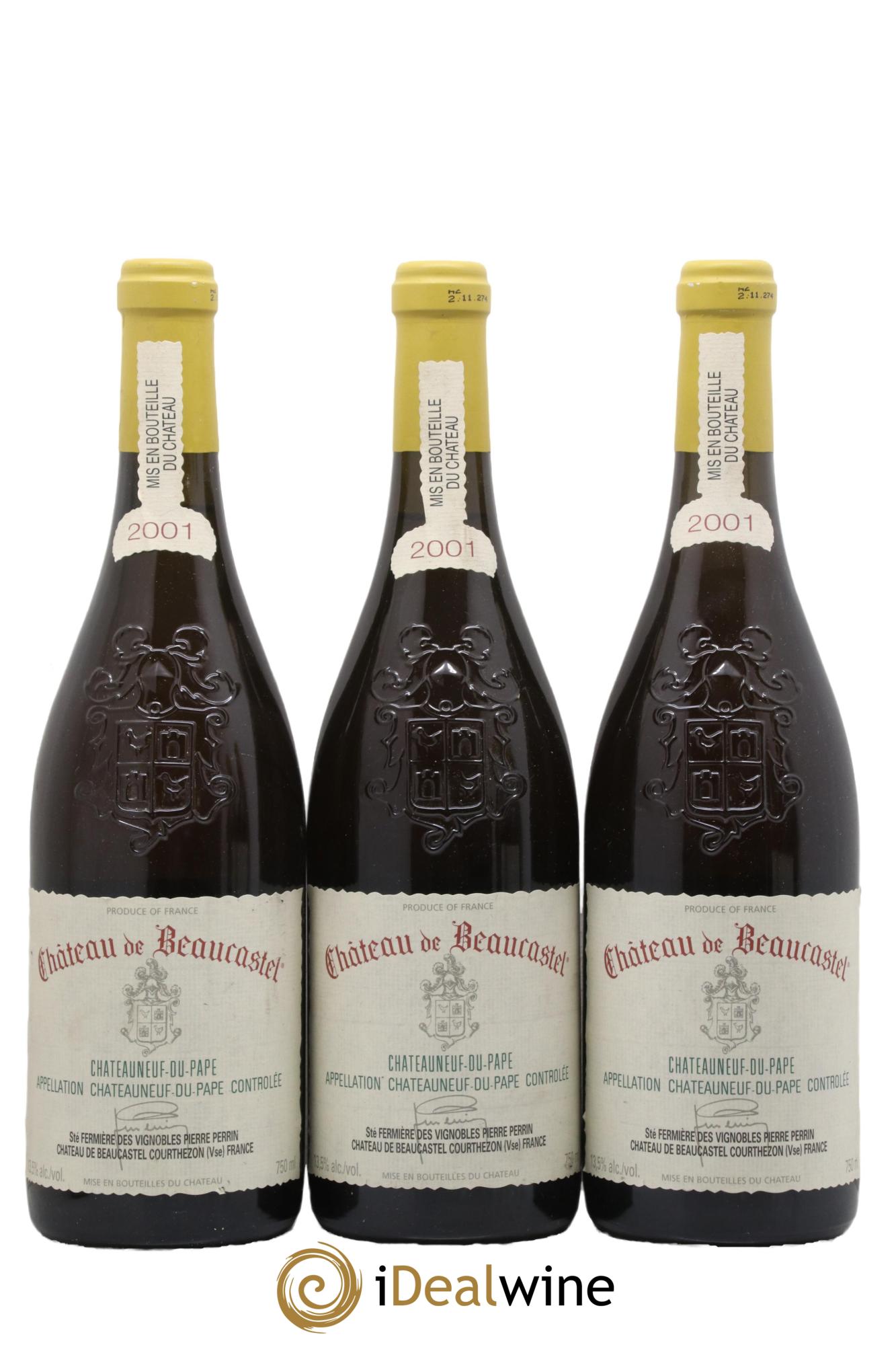 Châteauneuf-du-Pape Château de Beaucastel Famille Perrin 2001 - Lot of 3 bottles - 0