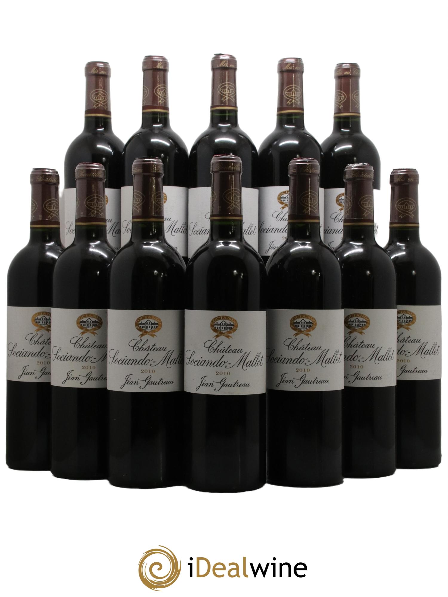Château Sociando Mallet 2010 - Posten von 12 Flaschen - 0