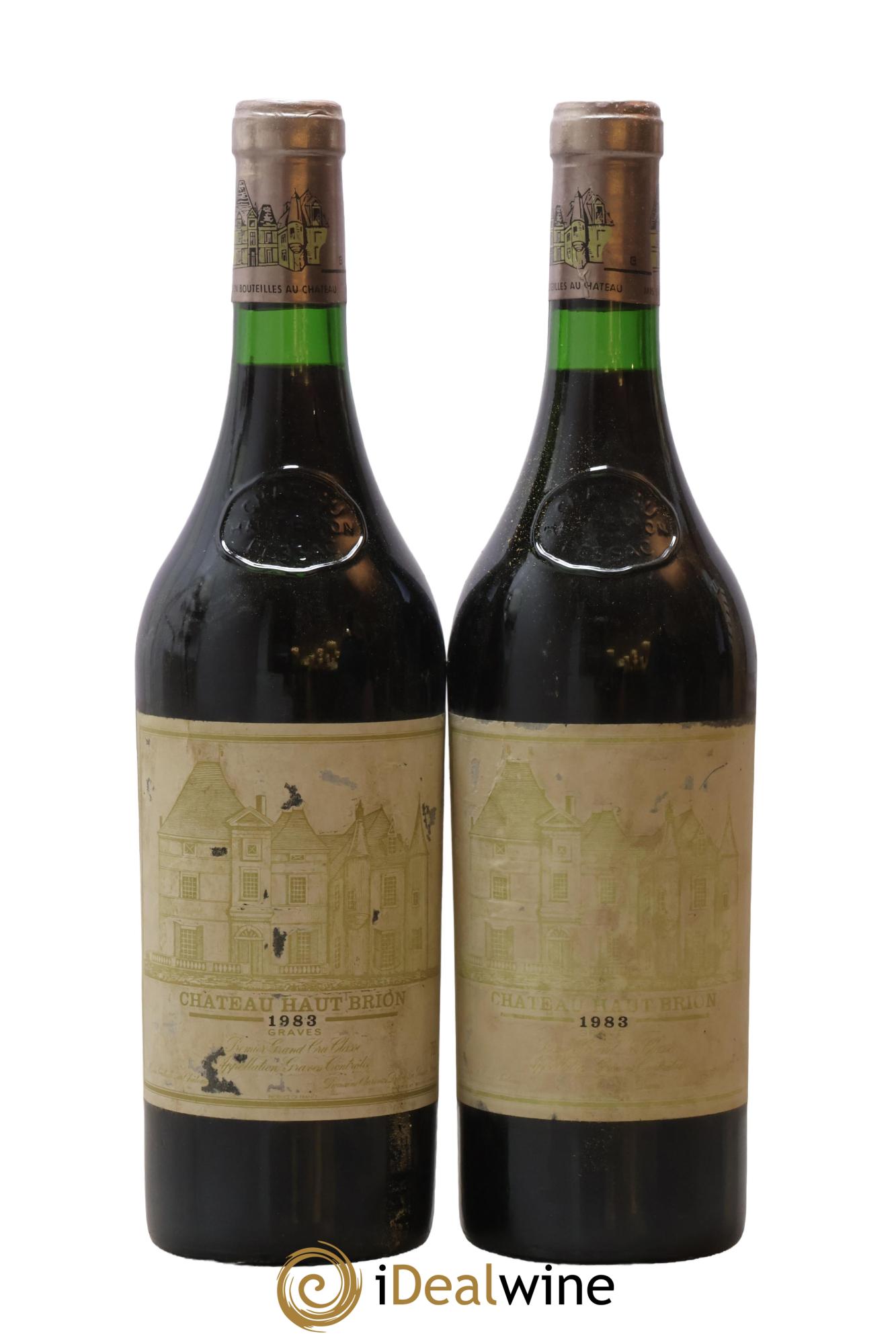 Château Haut Brion 1er Grand Cru Classé 1983 - Lot of 2 bottles - 0