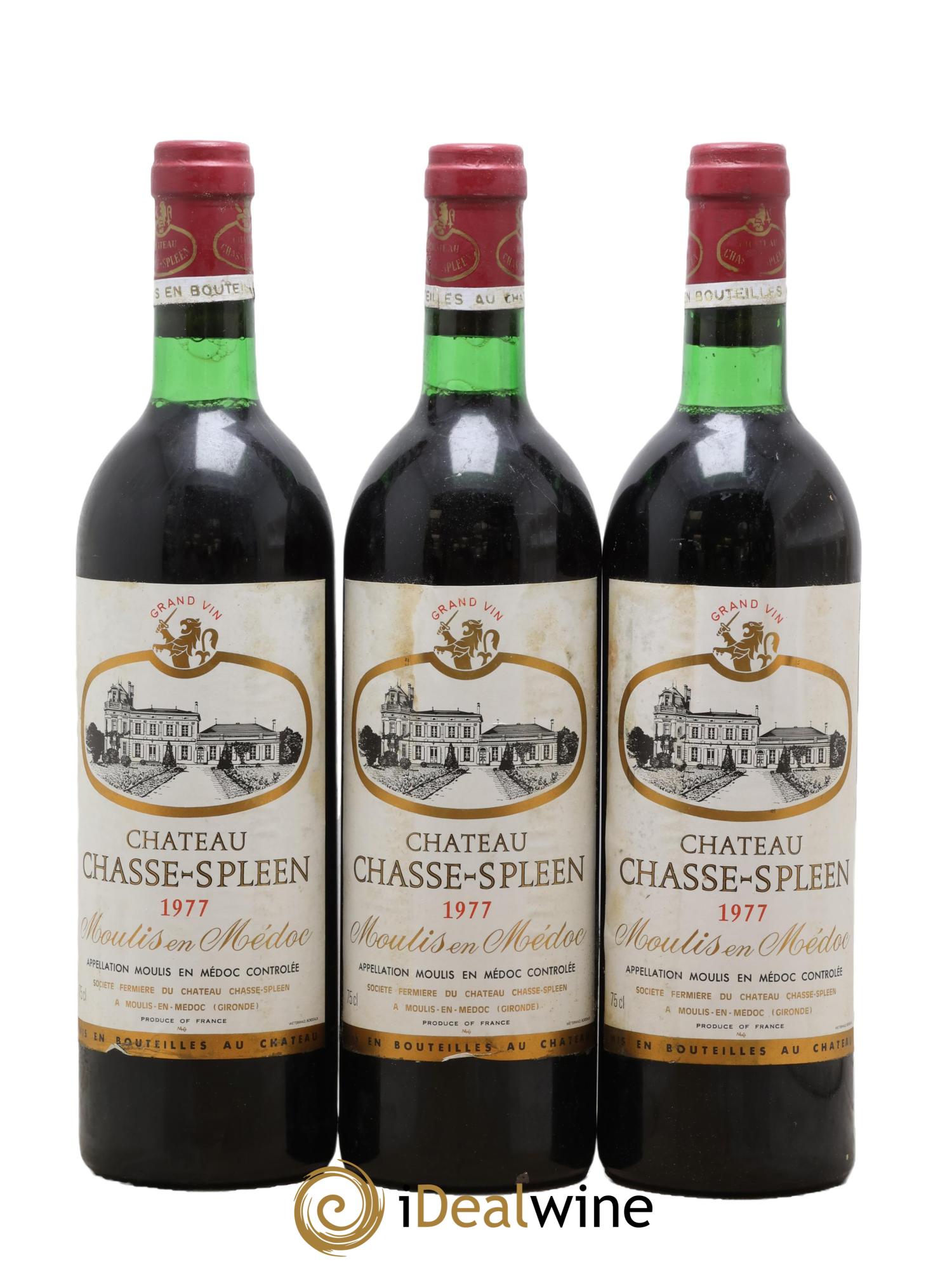 Château Chasse Spleen  1977 - Lot de 3 bouteilles - 0