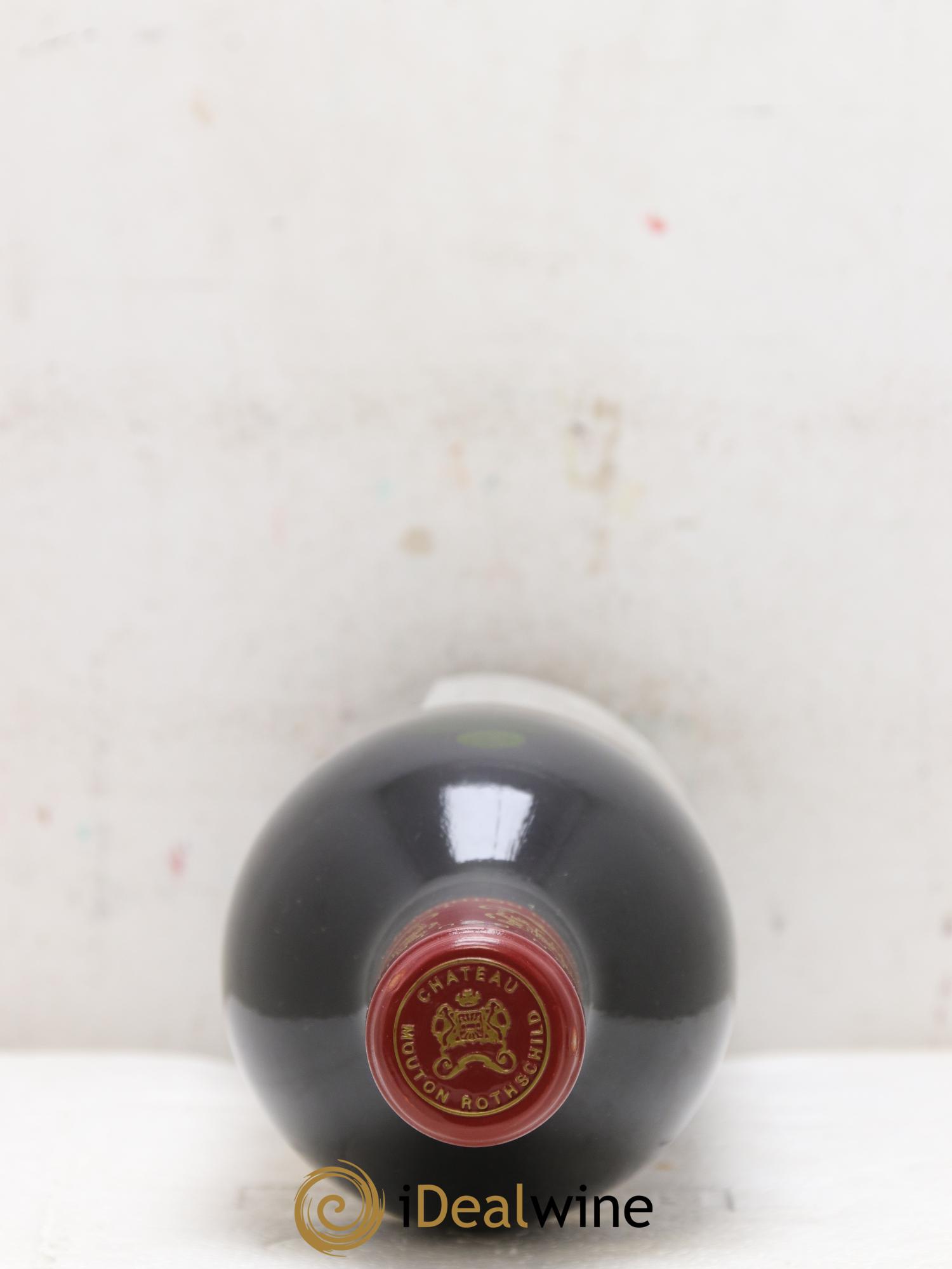 Château Mouton Rothschild 1er Grand Cru Classé 2005 - Lot of 1 bottle - 2