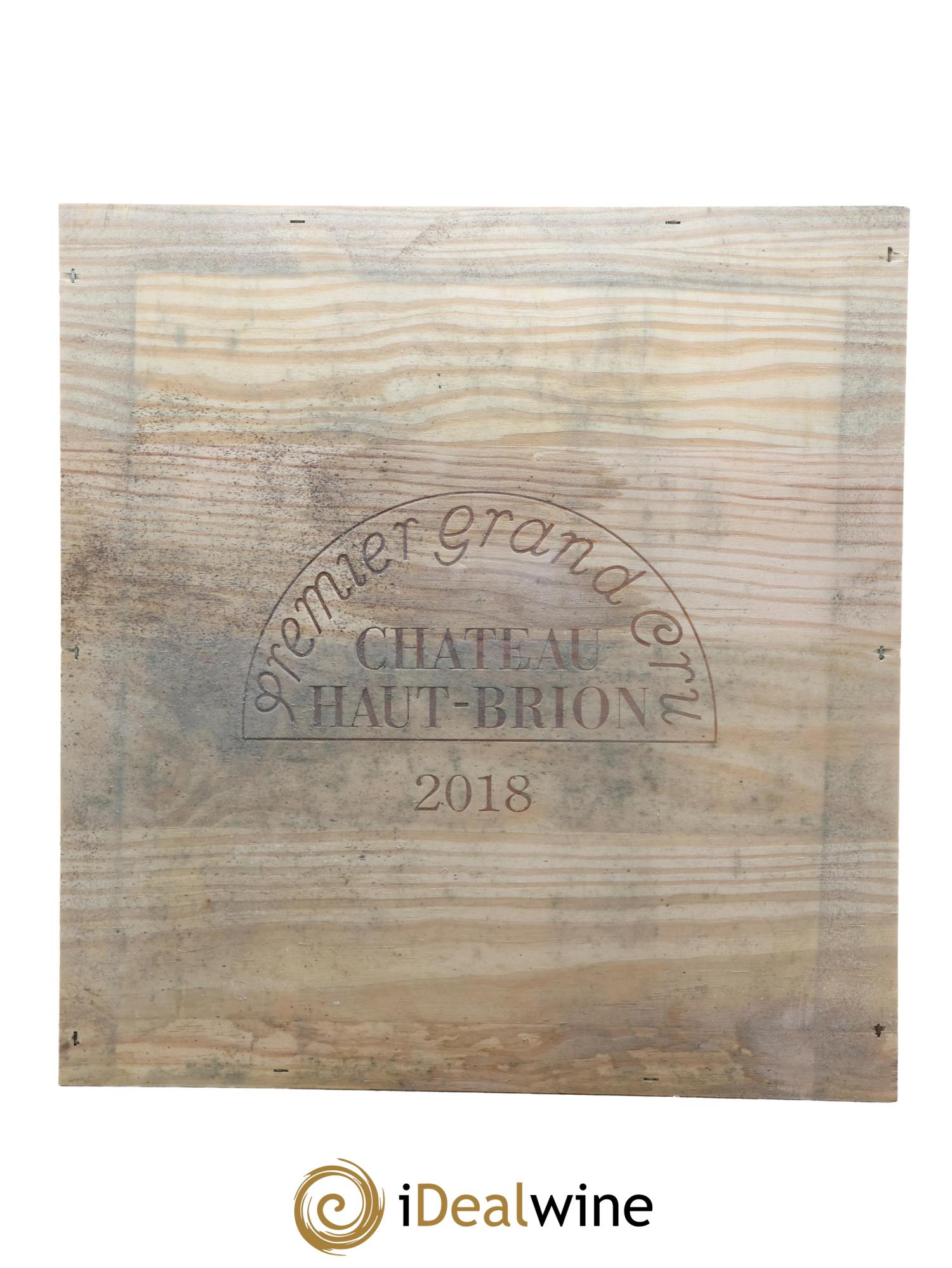 Château Haut Brion 1er Grand Cru Classé 2018 - Lot of 3 bottles - 3