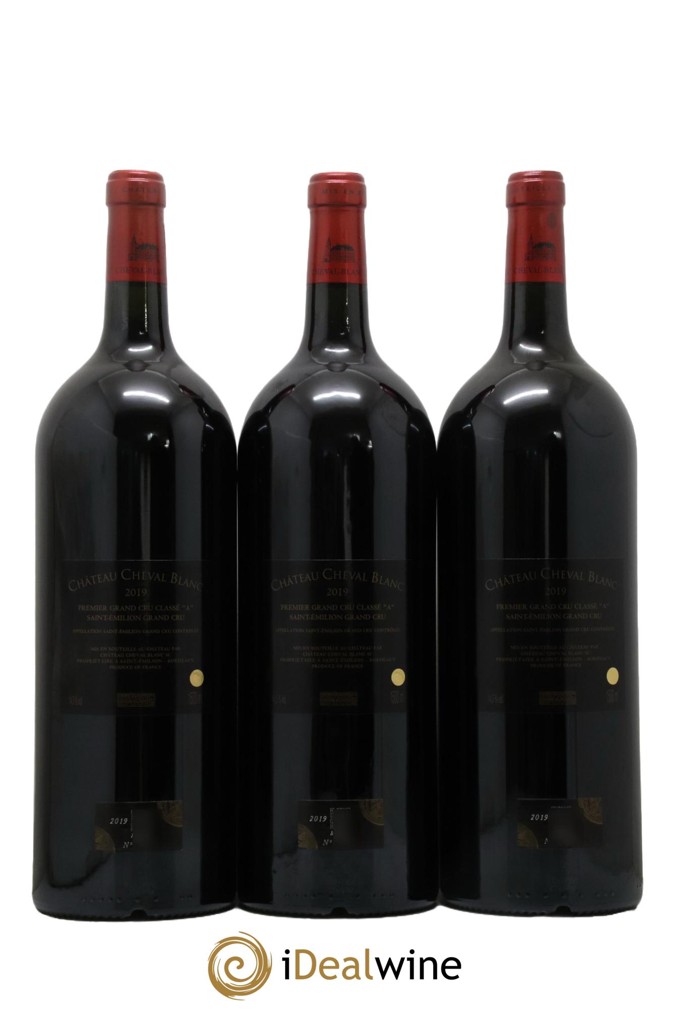 Château Cheval Blanc 1er Grand Cru Classé A 2019 - Lot de 3 magnums - 1