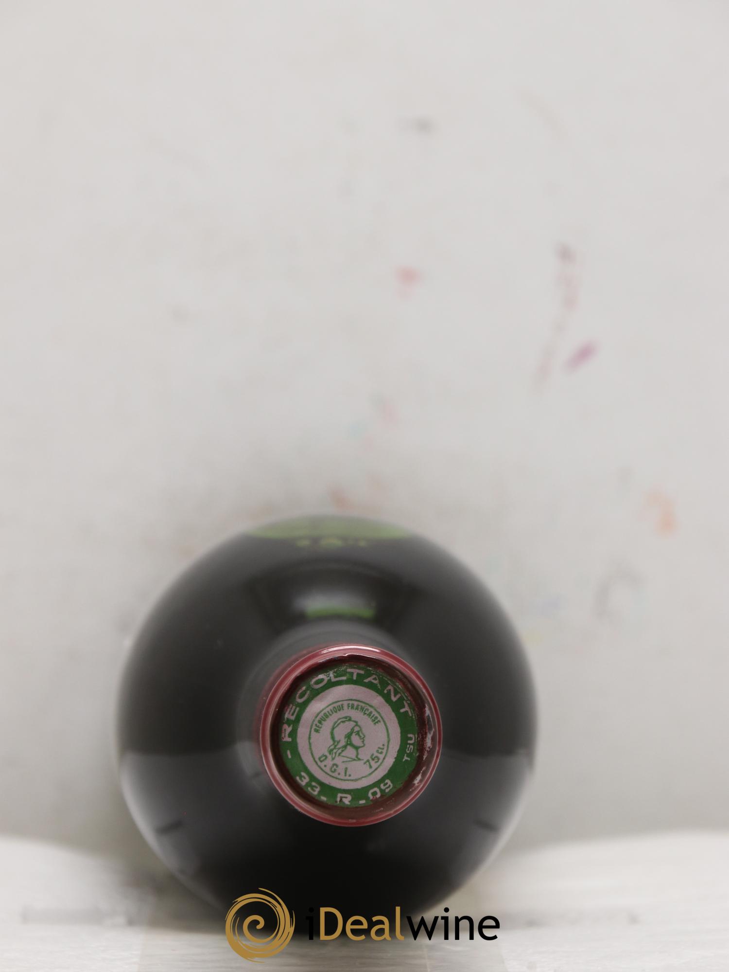 Château Lynch Bages 5ème Grand Cru Classé 1982 - Lot of 2 bottles - 1