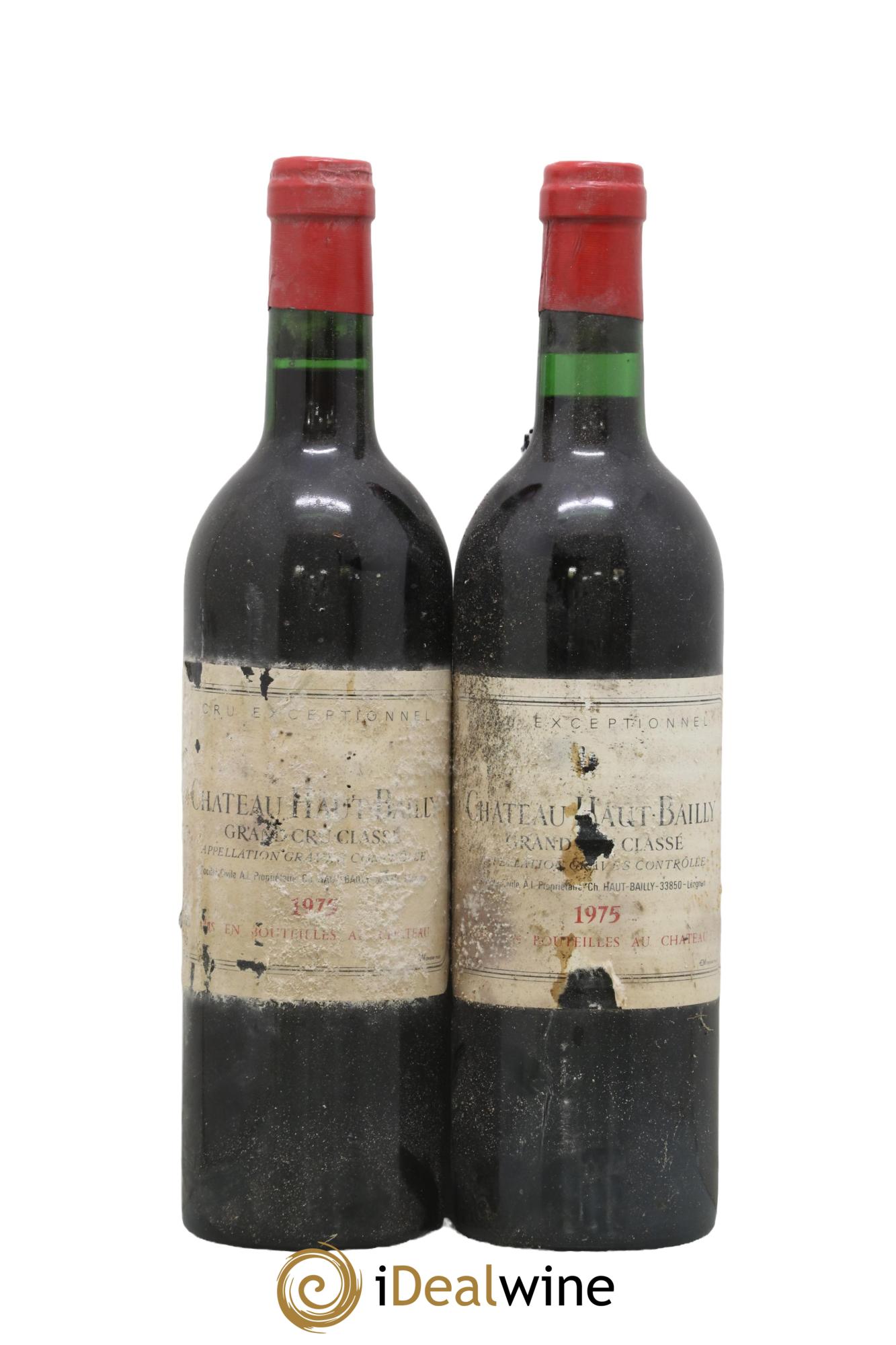 Château Haut-Bailly Cru Classé de Graves 1975 - Lotto di 2 bottiglie - 0