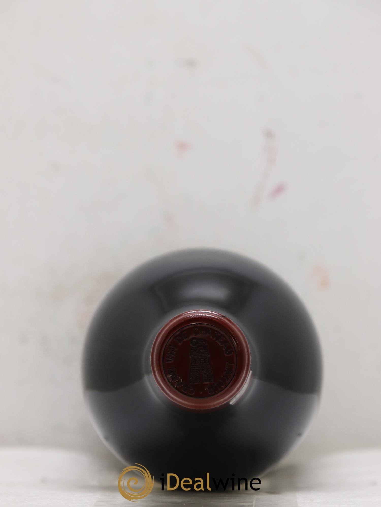 Château Latour 1er Grand Cru Classé 2005 - Lot de 3 bouteilles - 2