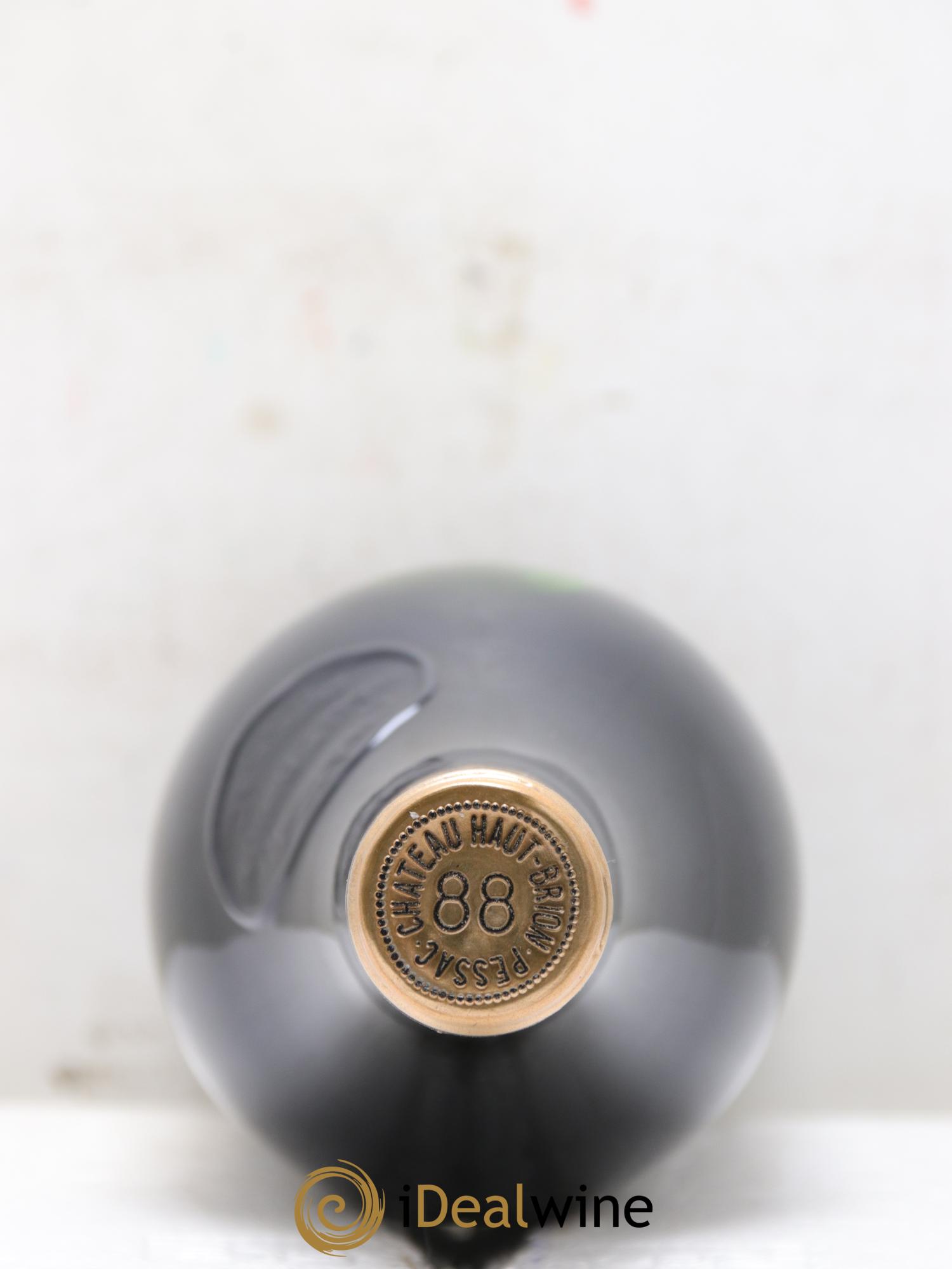 Château Haut Brion 1er Grand Cru Classé 1988 - Lotto di 2 bottiglie - 1