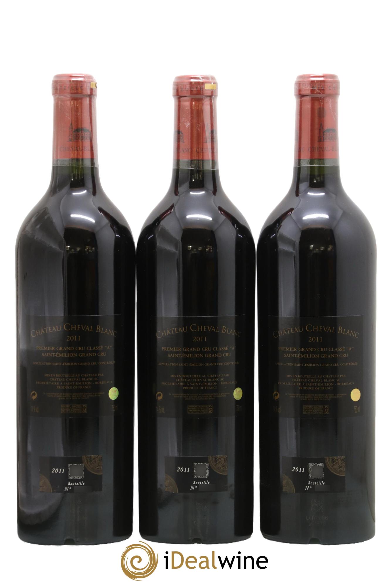 Château Cheval Blanc 1er Grand Cru Classé A 2011 - Lotto di 3 bottiglie - 1