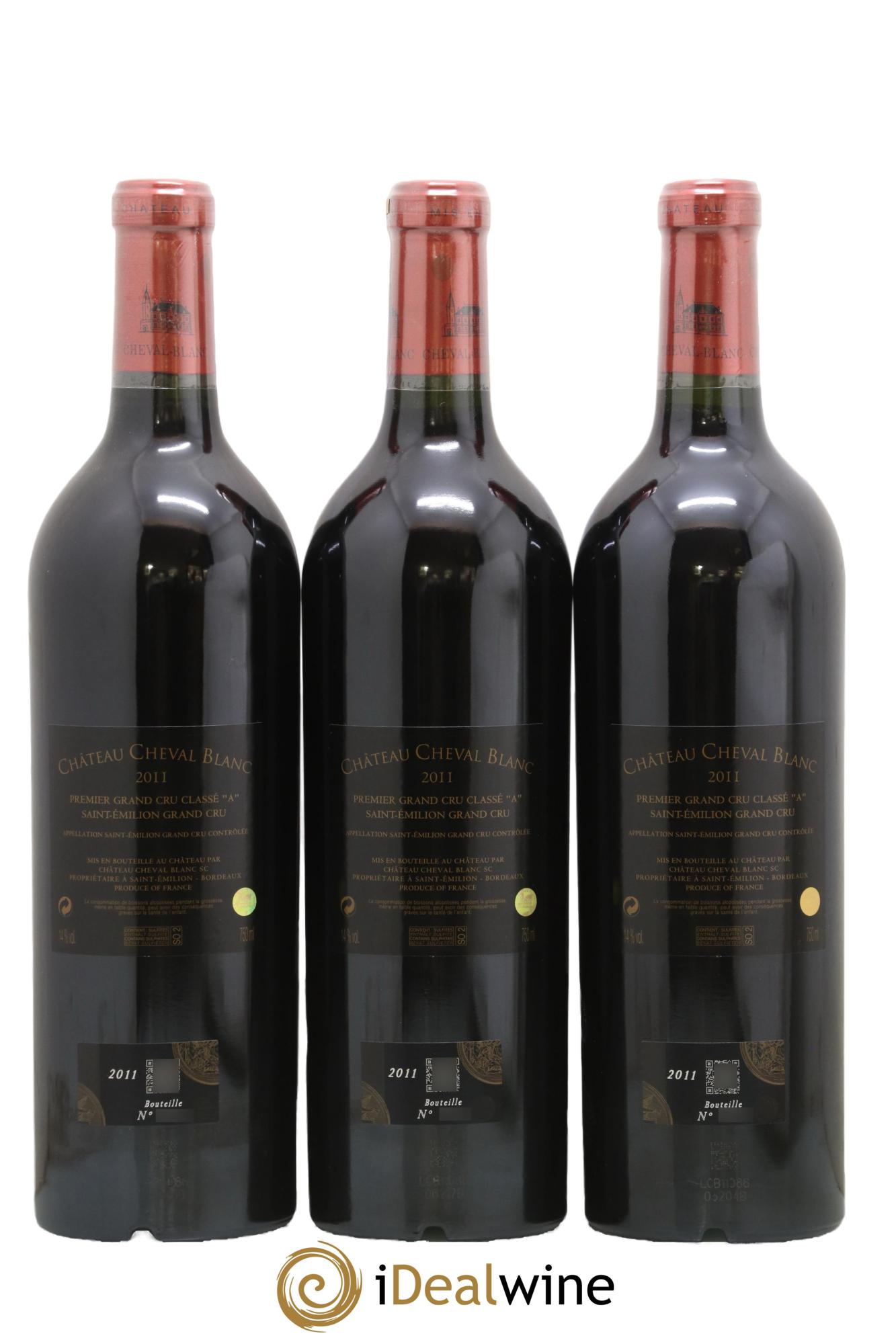 Château Cheval Blanc 1er Grand Cru Classé A 2011 - Lotto di 3 bottiglie - 1