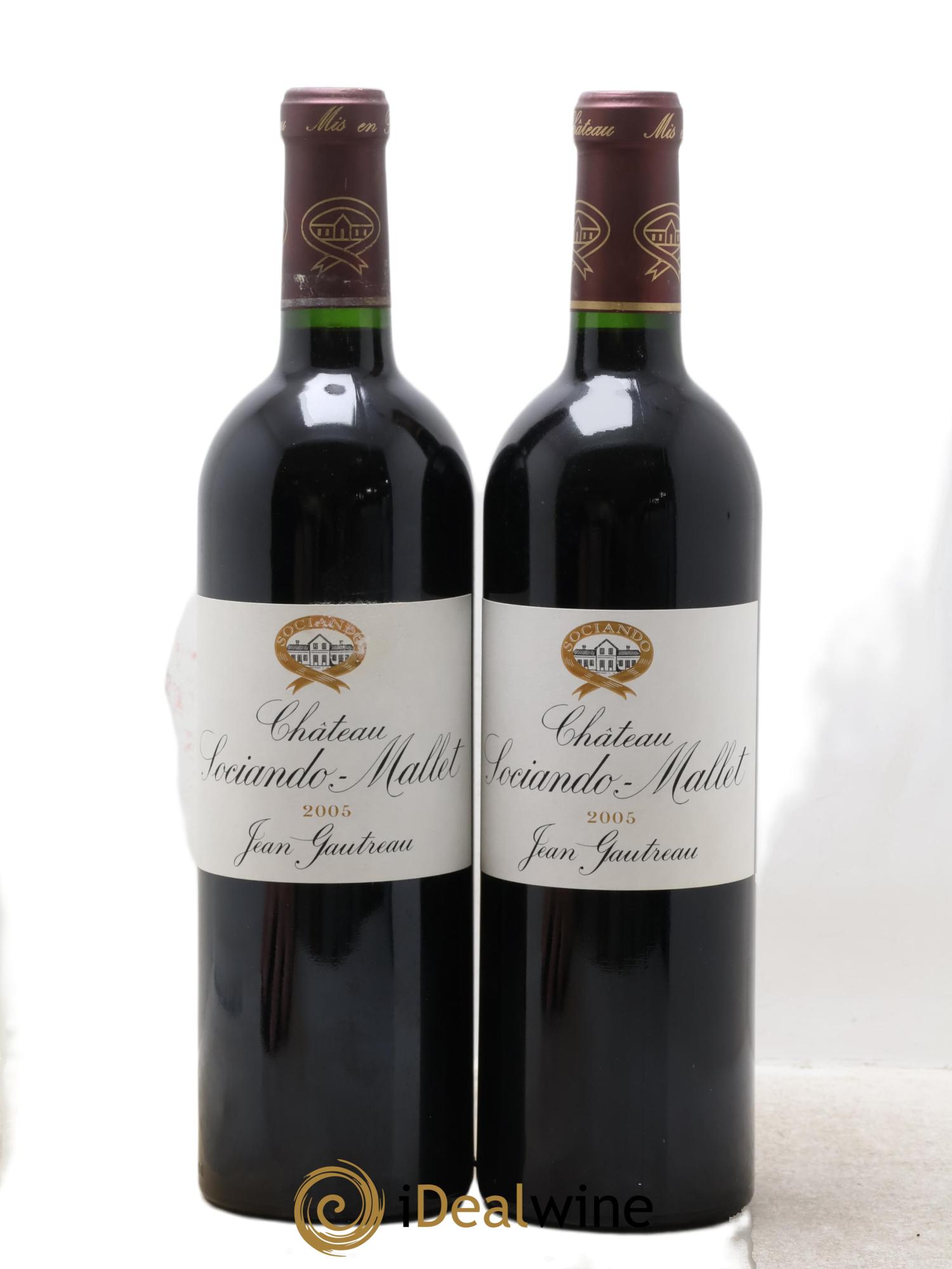 Château Sociando Mallet 2005 - Lotto di 2 bottiglie - 0