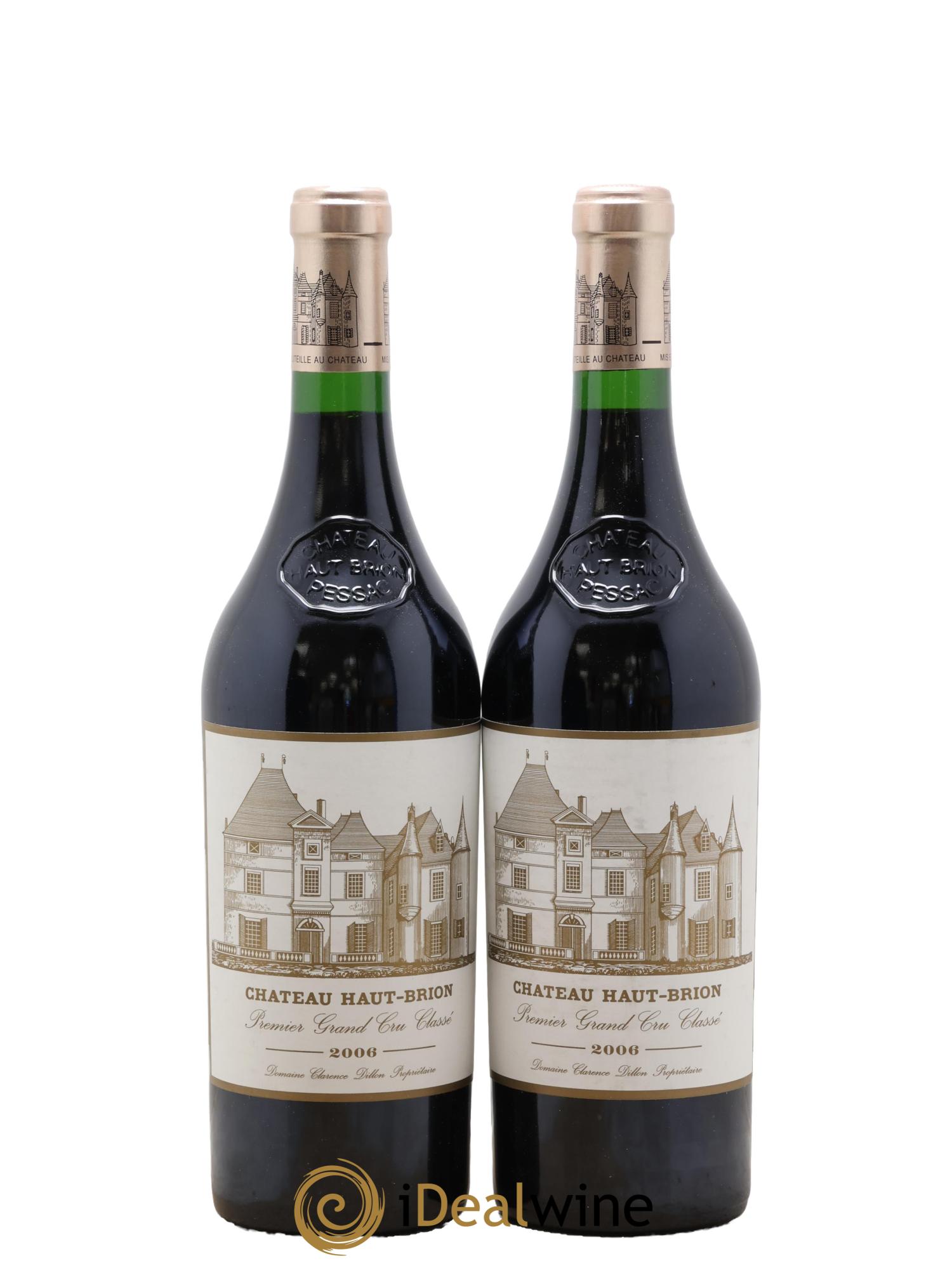 Château Haut Brion 1er Grand Cru Classé 2006 - Lot of 2 bottles - 0