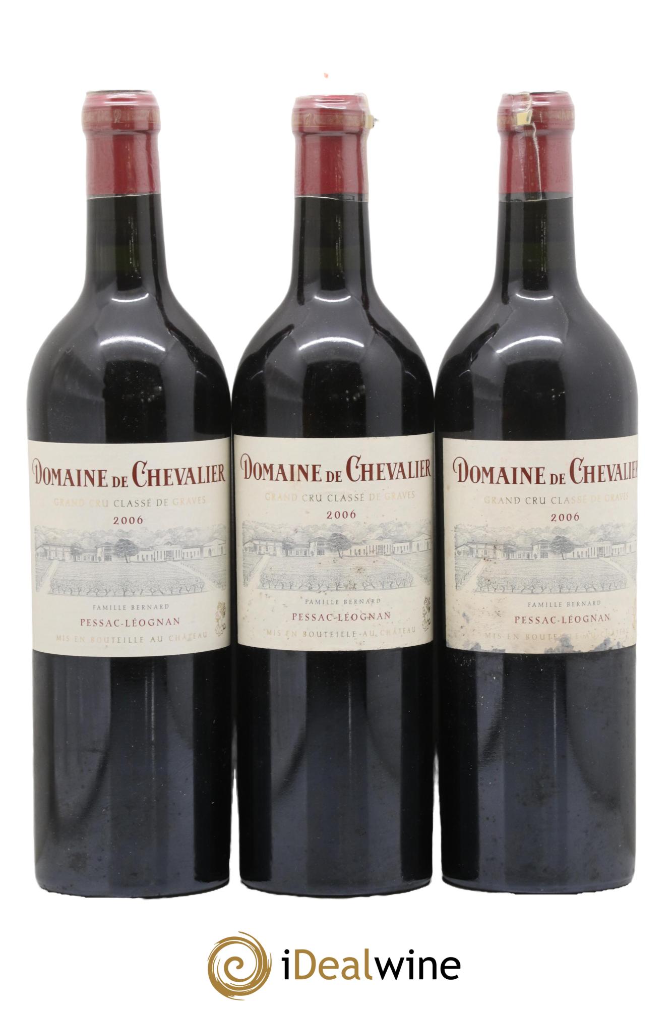 Domaine de Chevalier Cru Classé de Graves 2006 - Lot of 3 bottles - 0