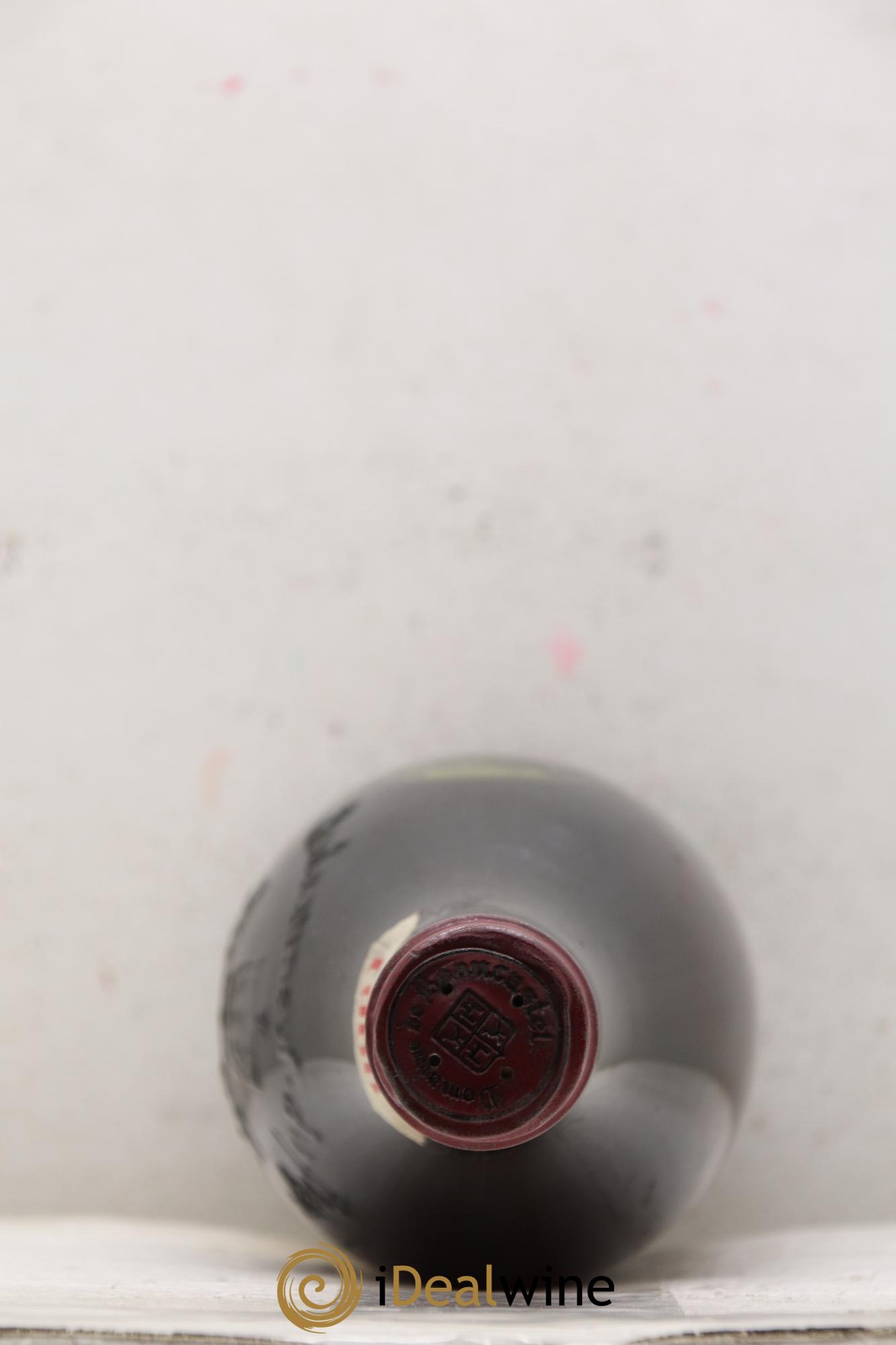 Châteauneuf-du-Pape Château de Beaucastel Famille Perrin 1966 - Lot de 1 bouteille - 1