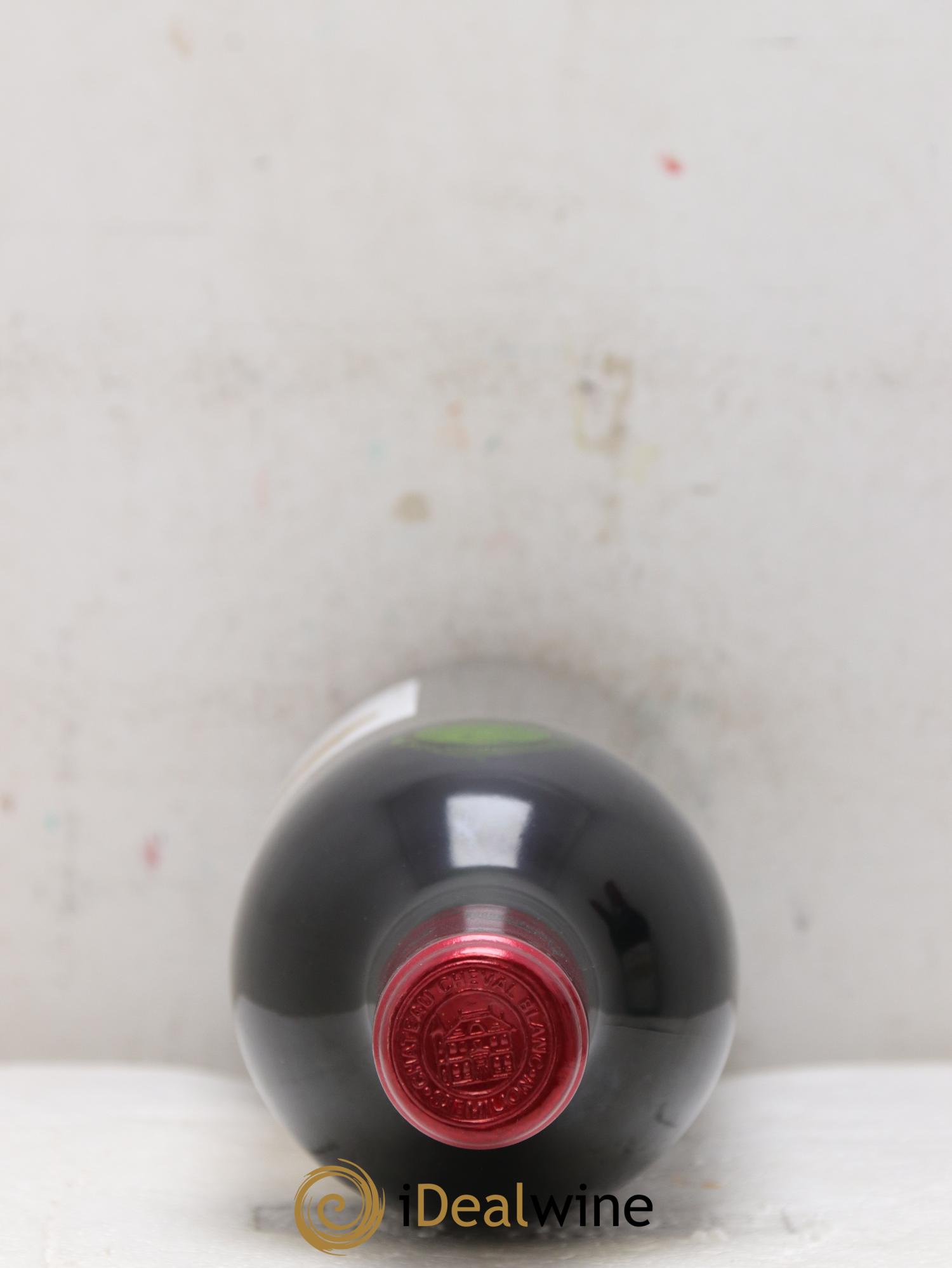 Château Cheval Blanc 1er Grand Cru Classé A 1999 - Lot of 3 bottles - 1