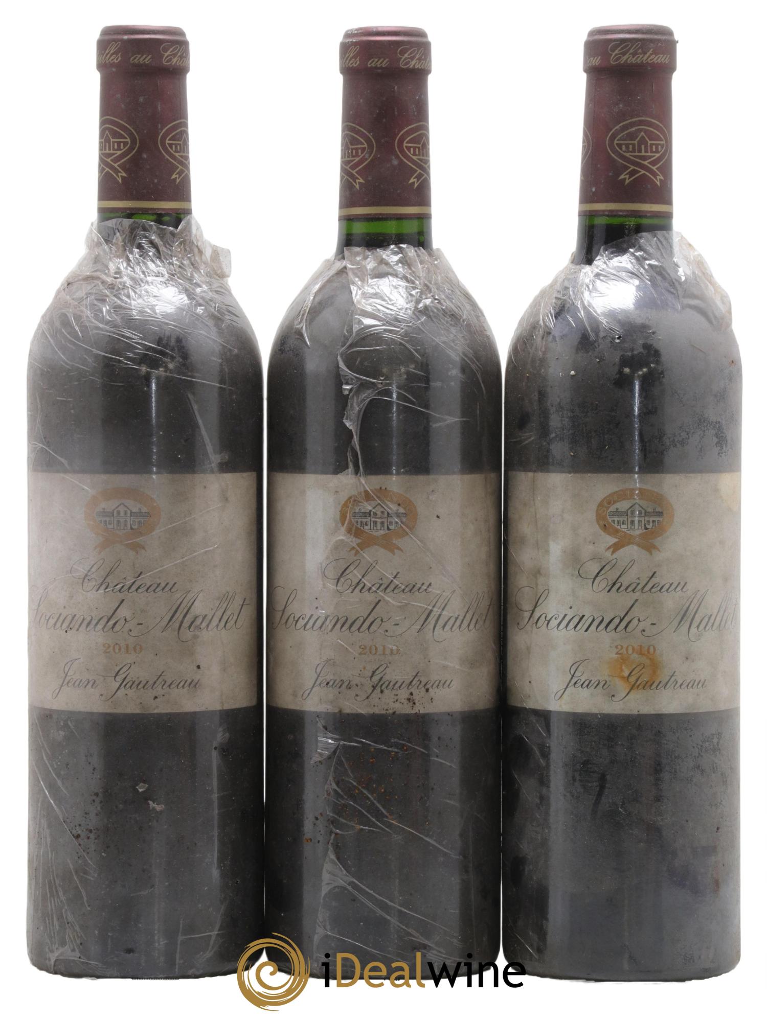 Château Sociando Mallet 2010 - Lotto di 3 bottiglie - 0