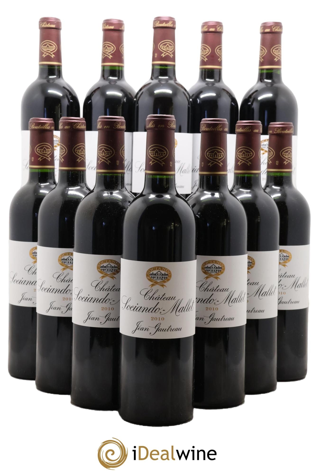 Château Sociando Mallet 2010 - Lot of 12 bottles - 0