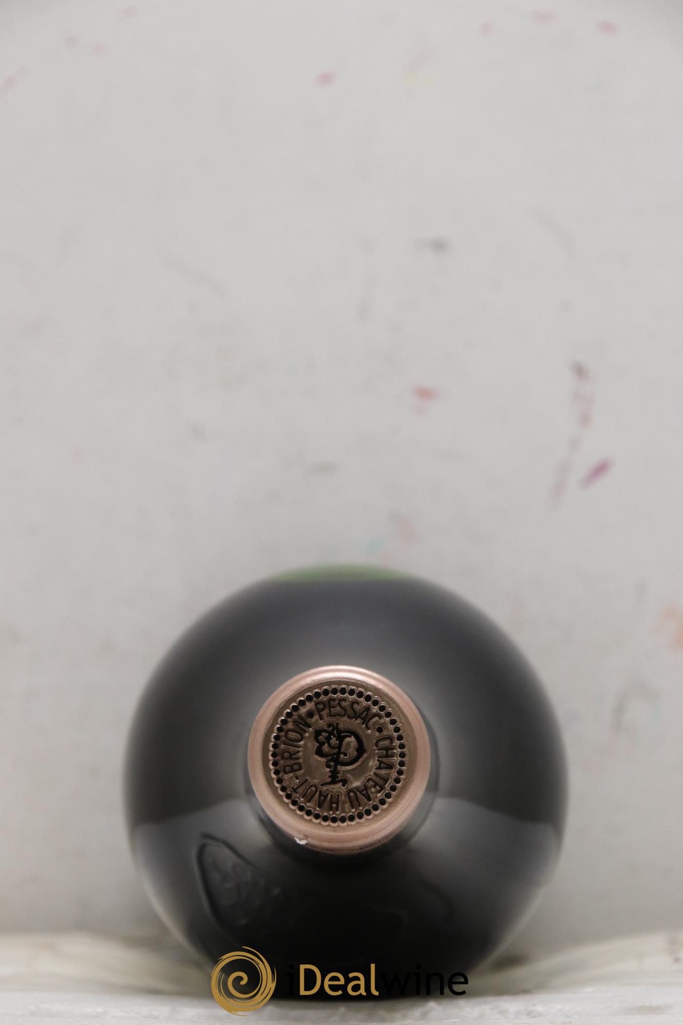 Château Haut Brion 1er Grand Cru Classé 2022 - Lot of 3 bottles - 2