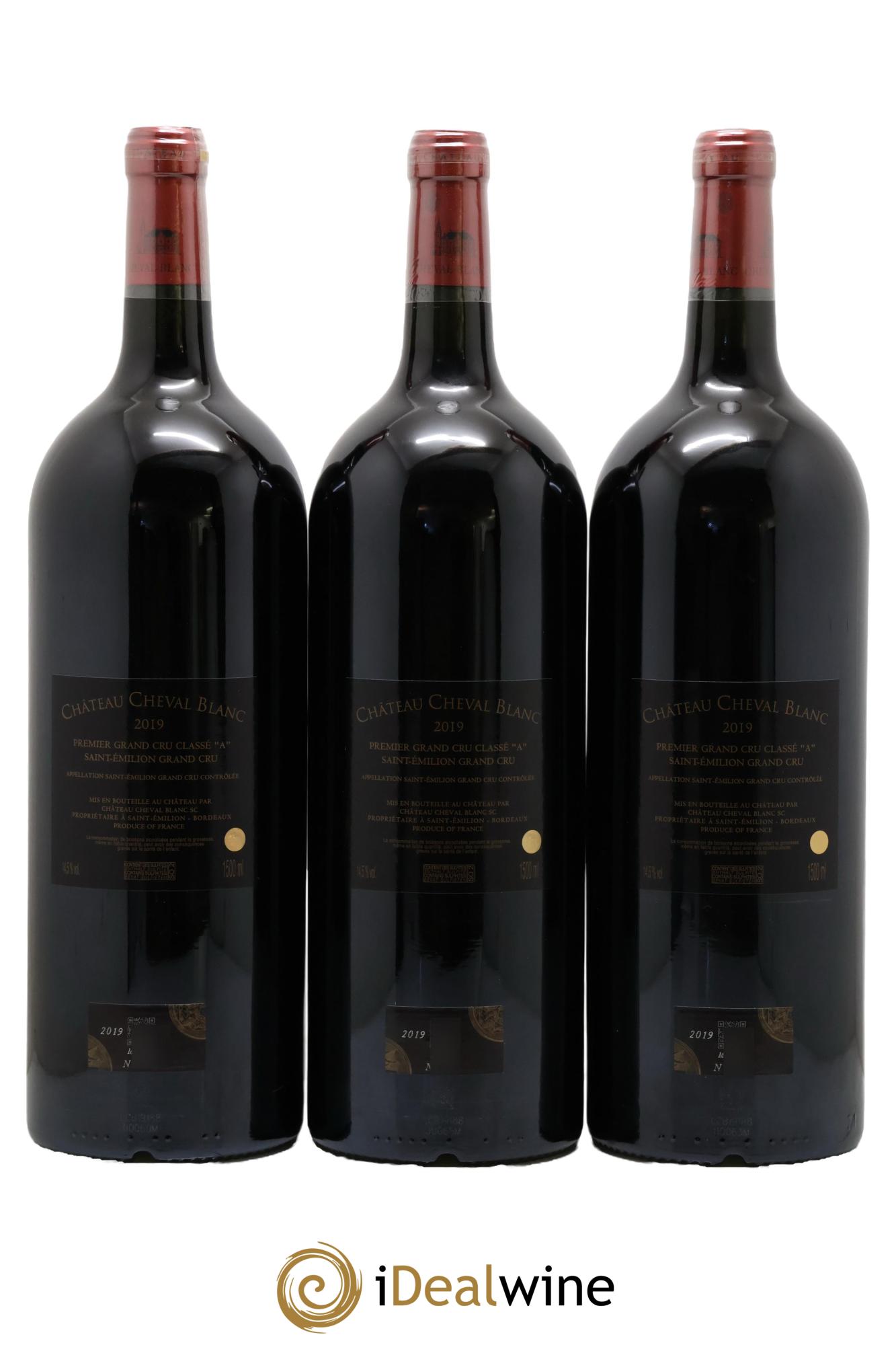 Château Cheval Blanc 1er Grand Cru Classé A 2019 - Lot of 3 magnums - 1