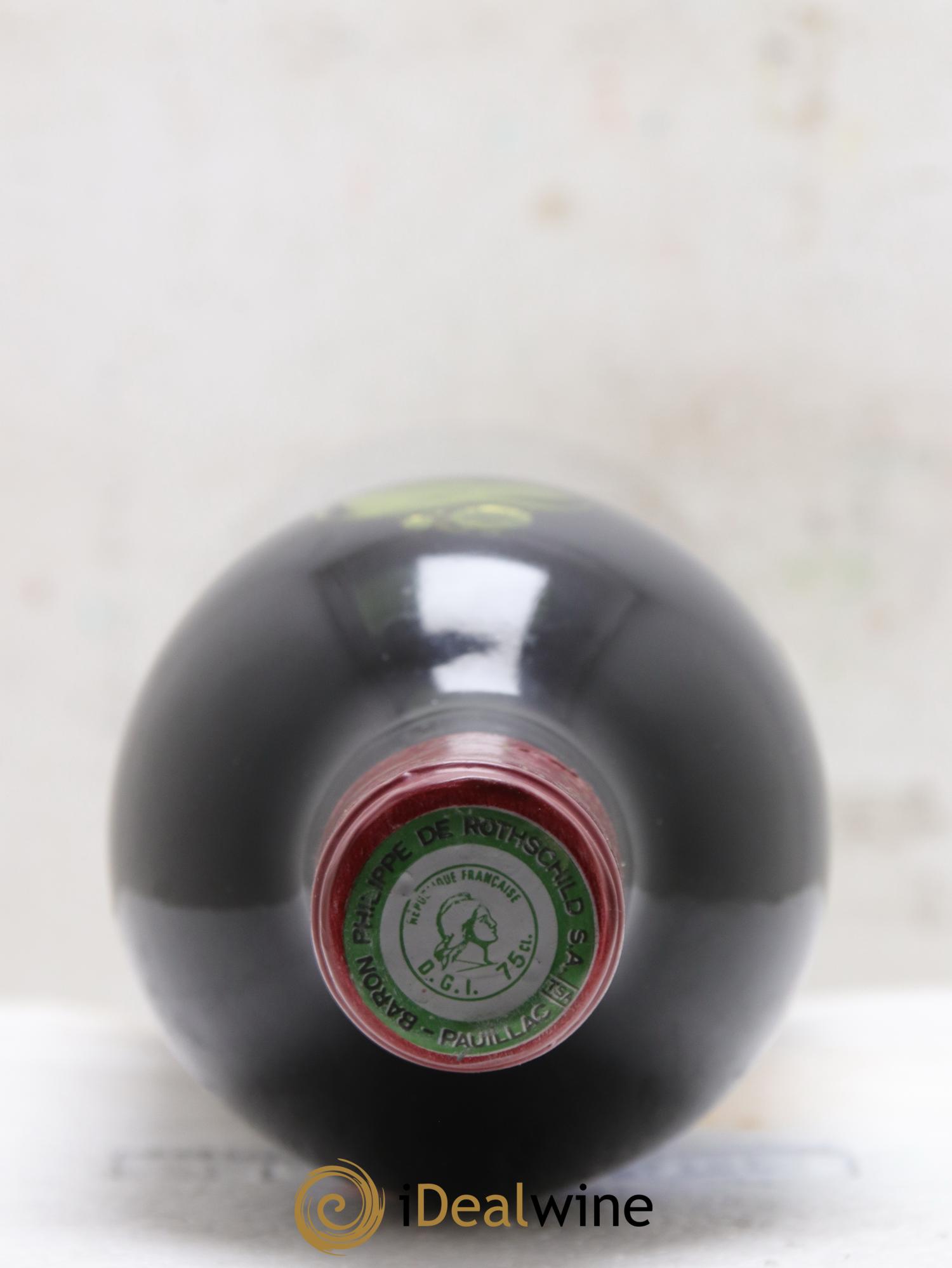 Château Mouton Rothschild 1er Grand Cru Classé 1982 - Lot of 1 bottle - 2