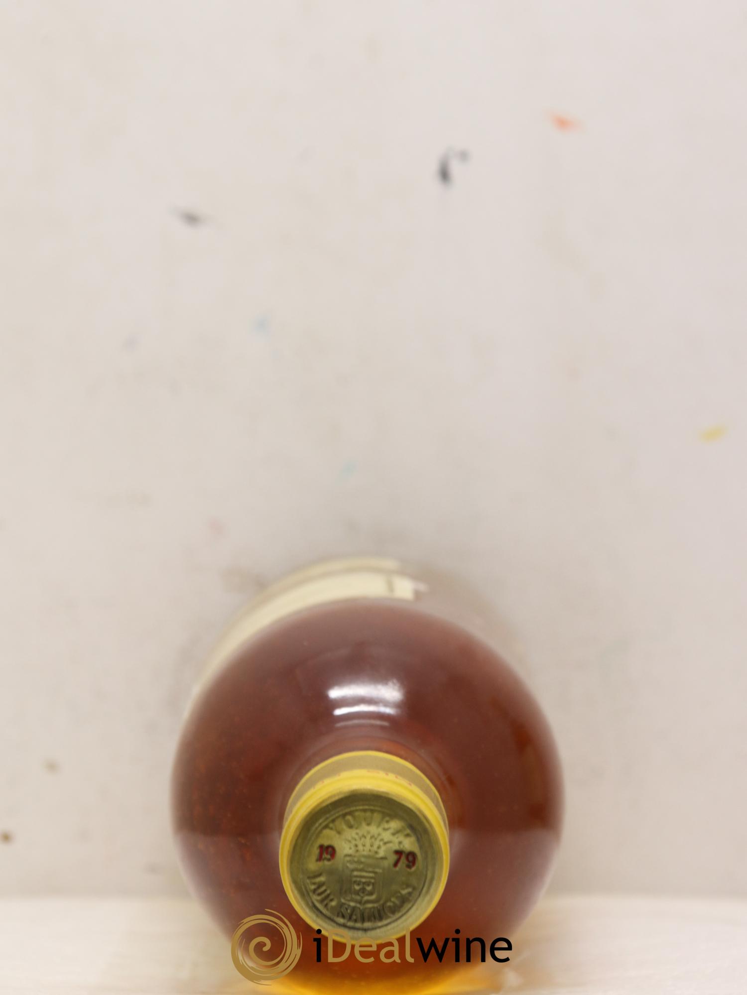 Château d' Yquem 1er Cru Classé Supérieur 1979 - Lotto di 2 bottiglie - 1