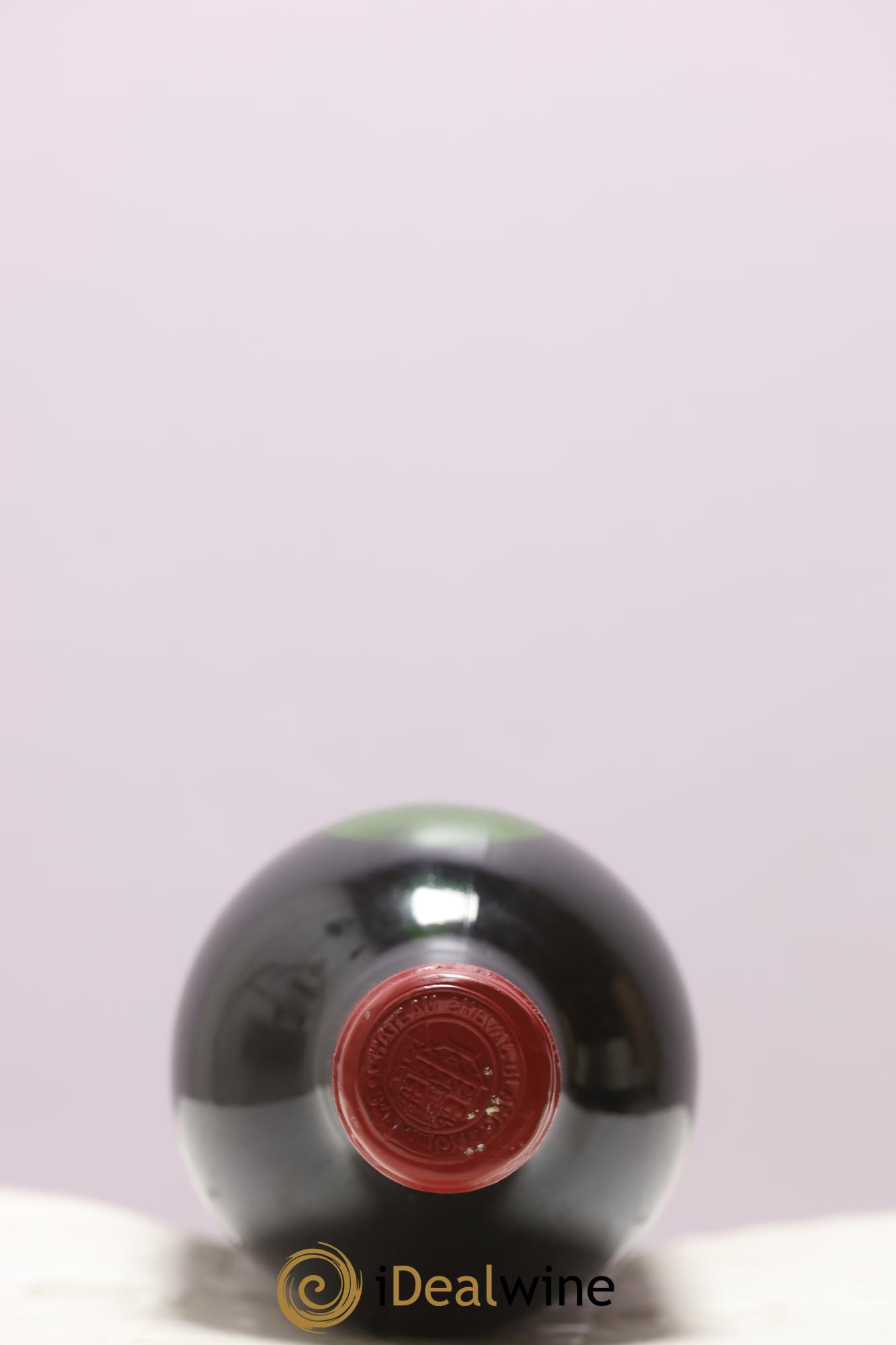 Château Cheval Blanc 1er Grand Cru Classé A 1986 - Lot de 3 bouteilles - 1