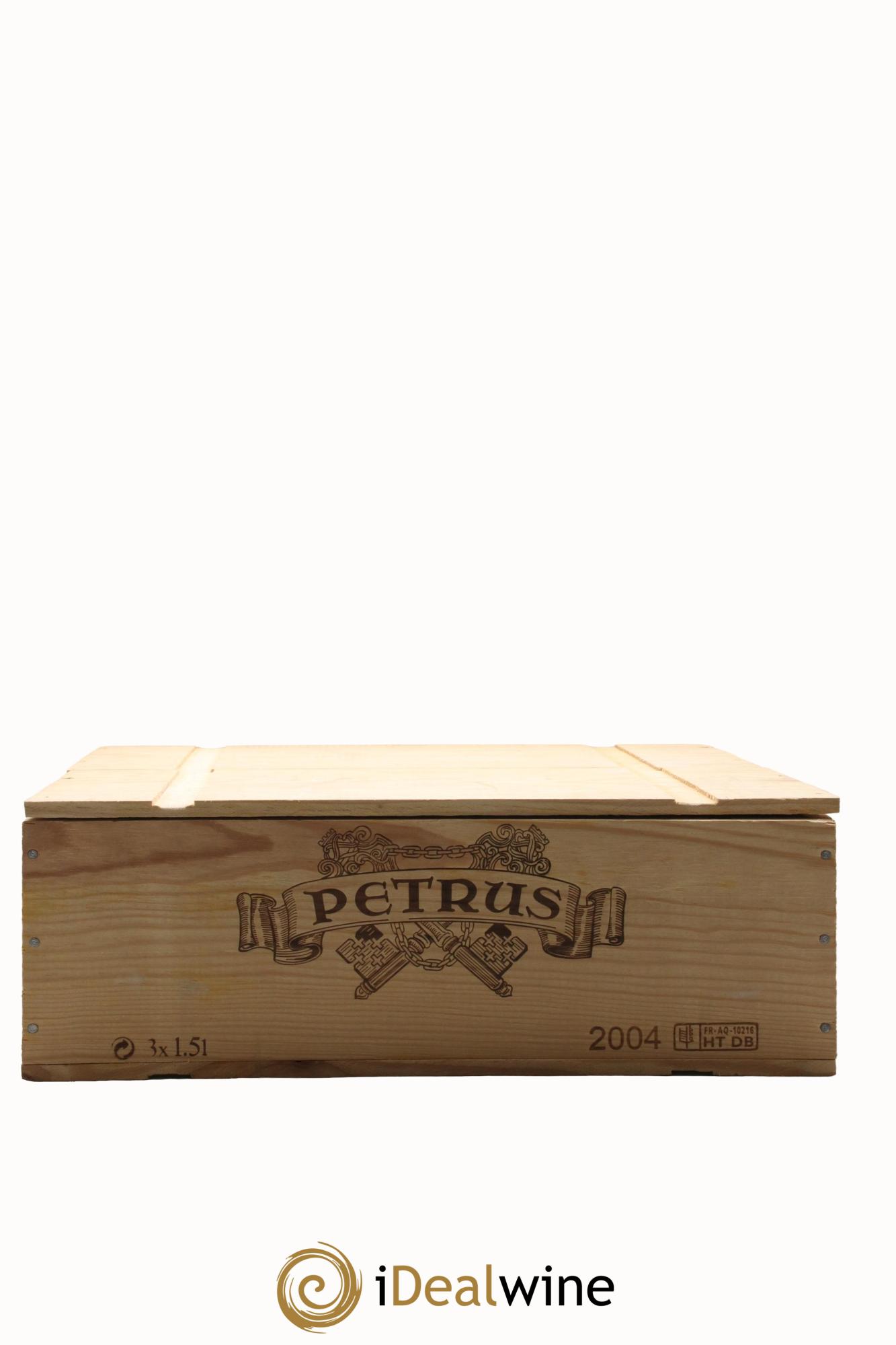 Petrus 2004 - Lot of 3 magnums - 1