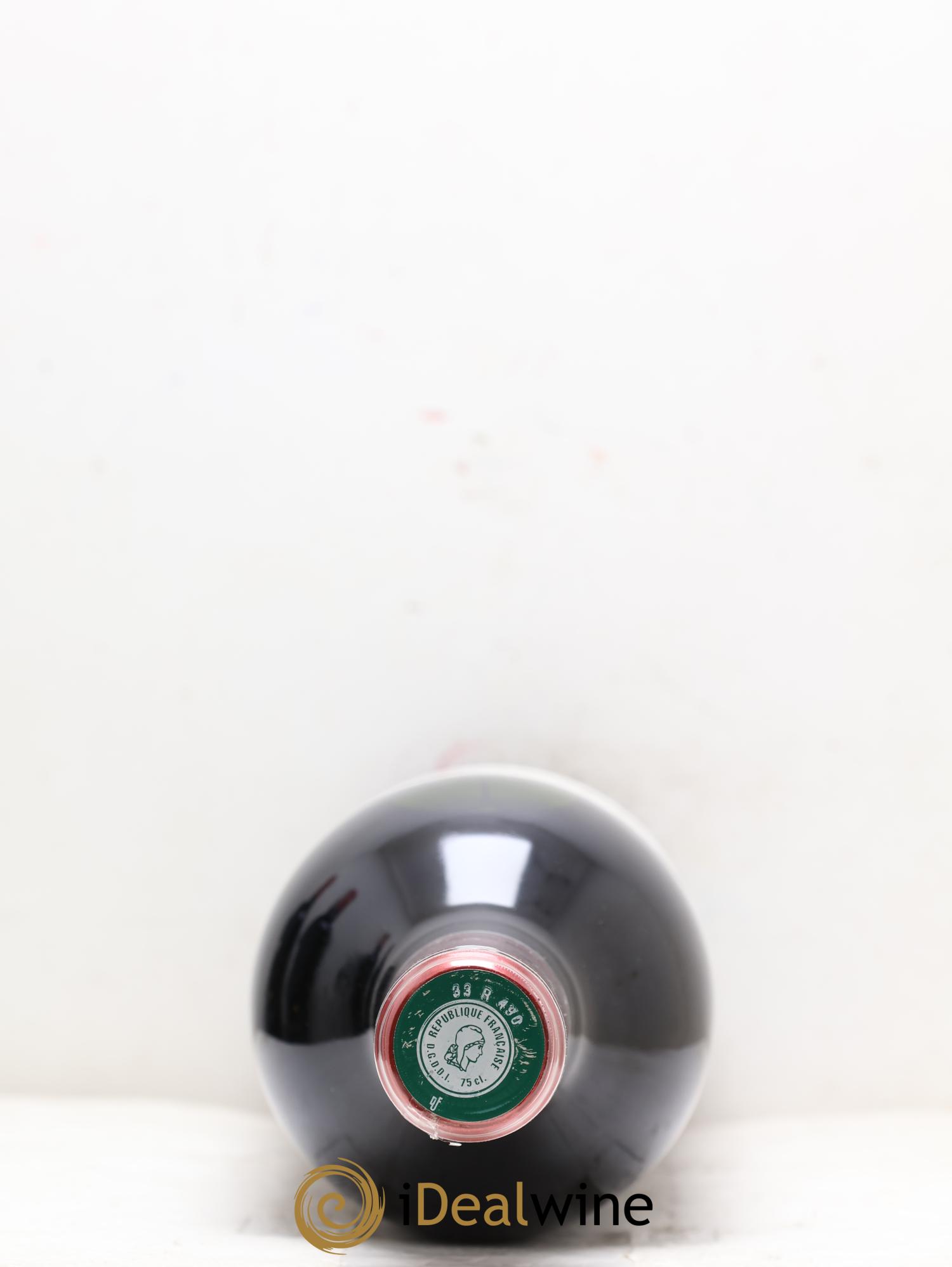 Château Cheval Blanc 1er Grand Cru Classé A 2014 - Lot of 3 bottles - 2