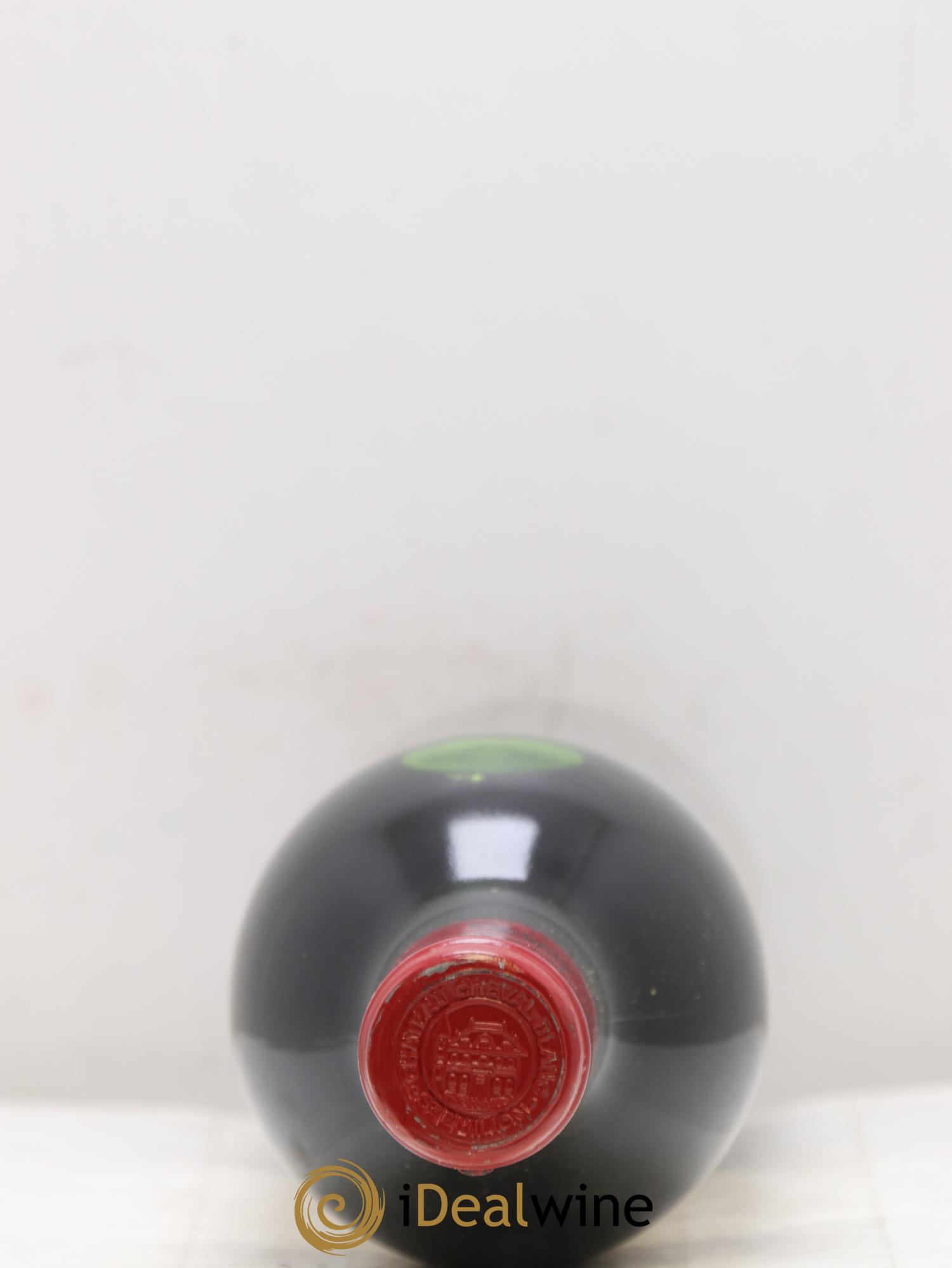 Château Cheval Blanc 1er Grand Cru Classé A 1982 - Lot de 1 bouteille - 1