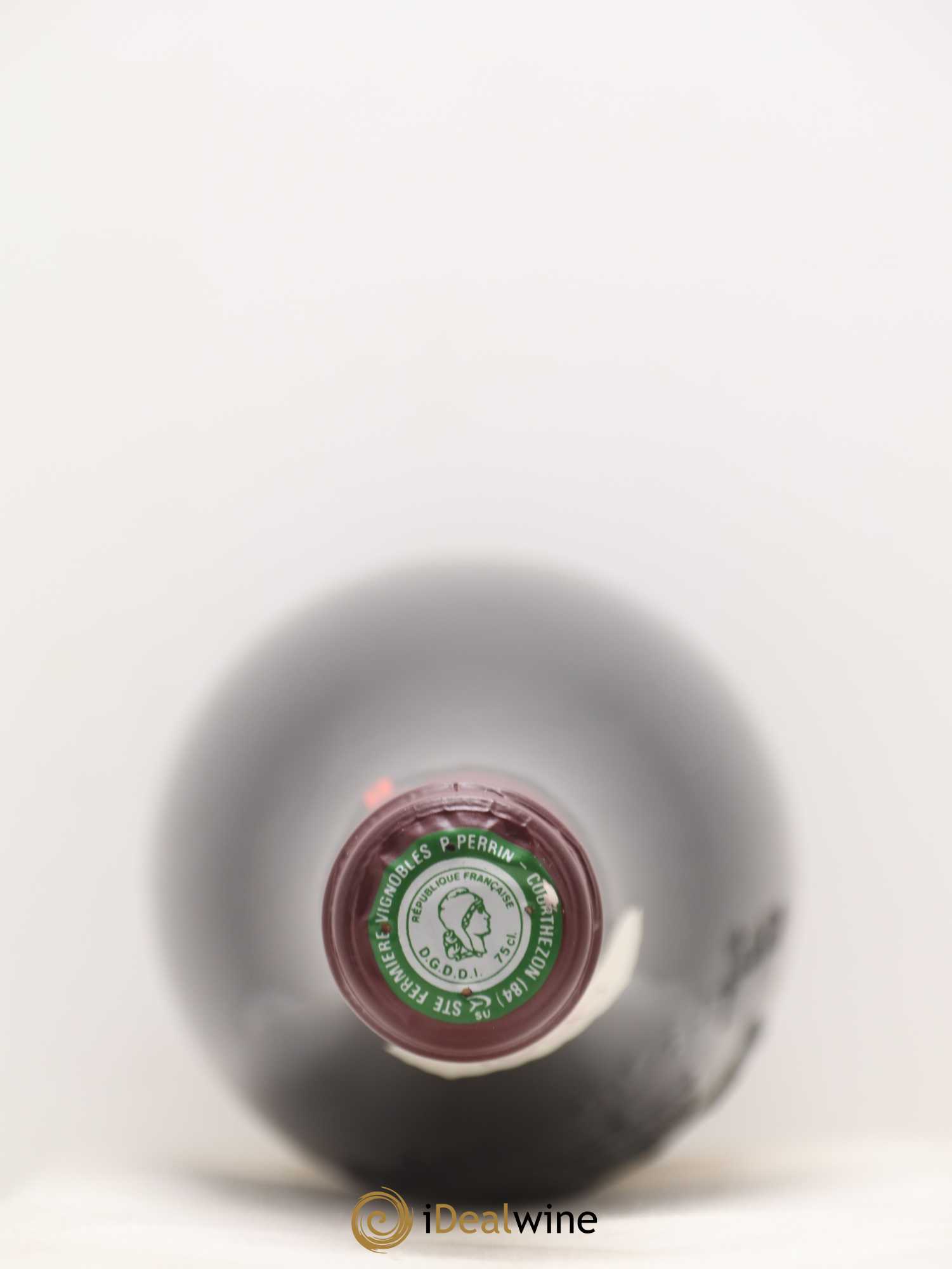 Châteauneuf-du-Pape Château de Beaucastel Hommage à Jacques Perrin Famille Perrin 1990 - Lotto di 3 bottiglie - 2