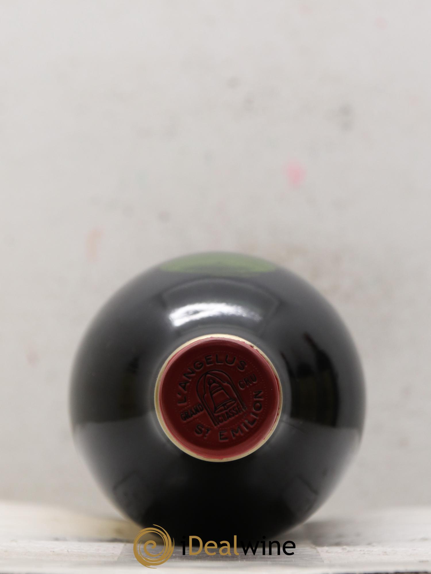 Château Angélus 1er Grand Cru Classé A 1984 - Lot de 3 bouteilles - 1