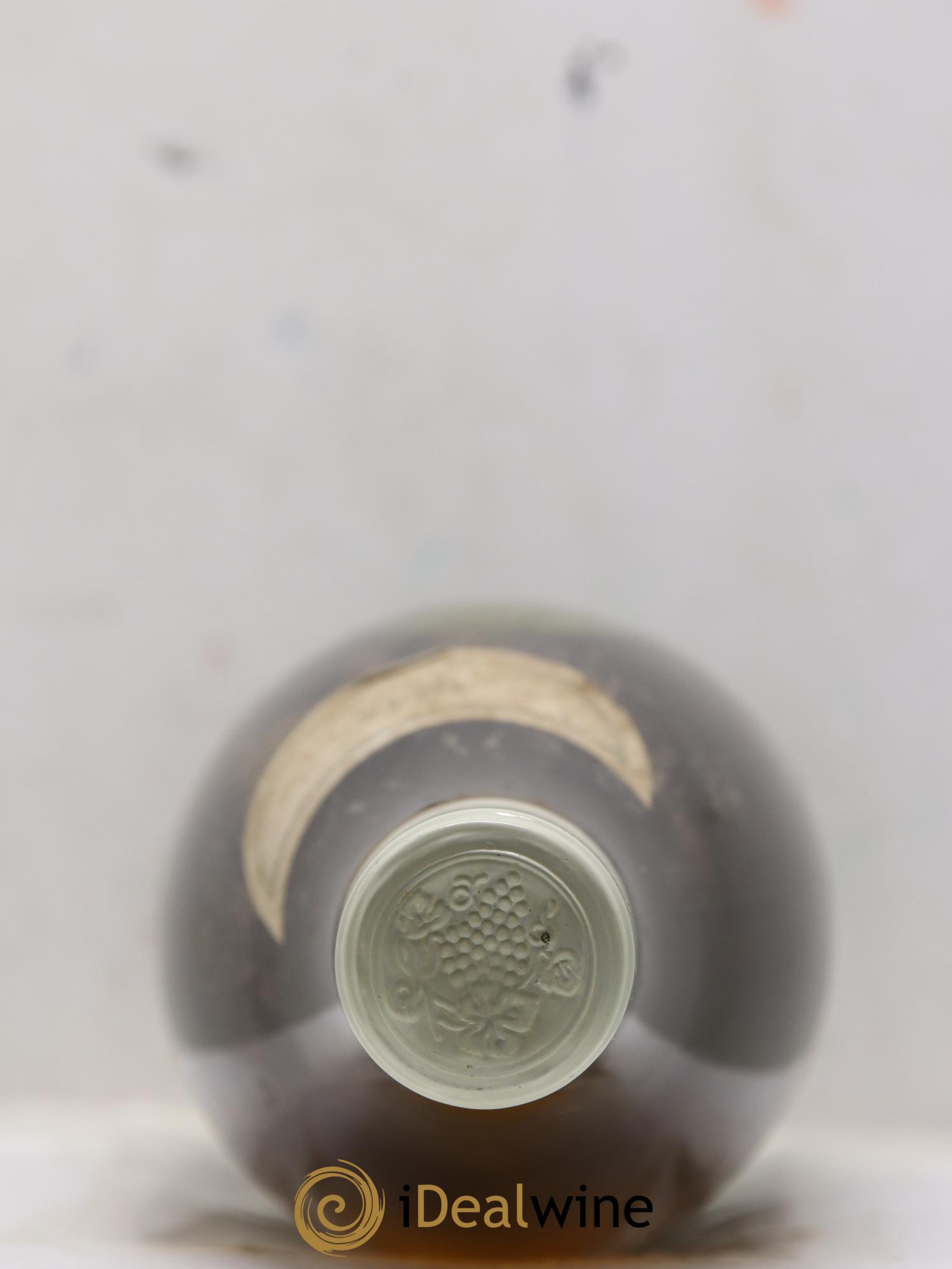 Montrachet Grand Cru Roland Thevenin 1945 - Lot de 1 bouteille - 1
