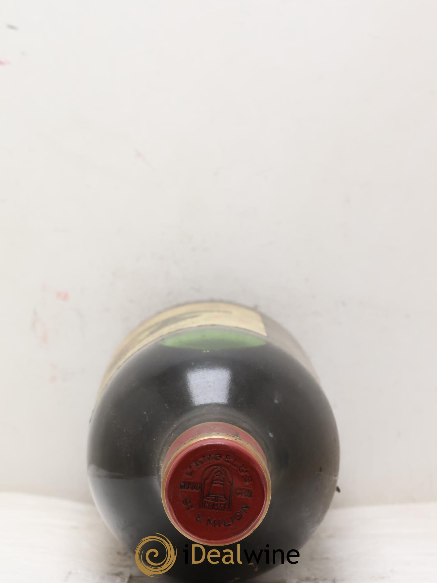 Château Angélus 1er Grand Cru Classé A 1979 - Lot of 2 bottles - 1