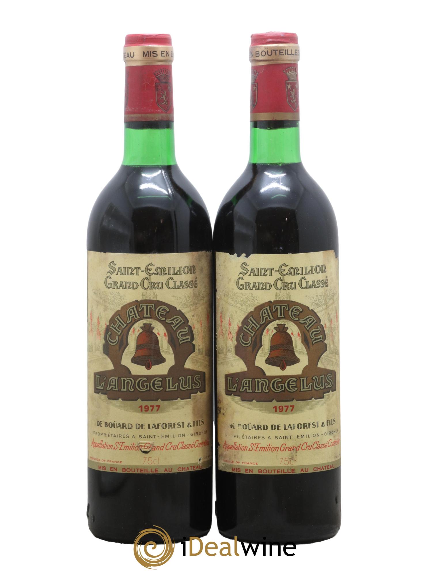 Château Angélus 1er Grand Cru Classé A  1977 - Lot of 2 bottles - 0